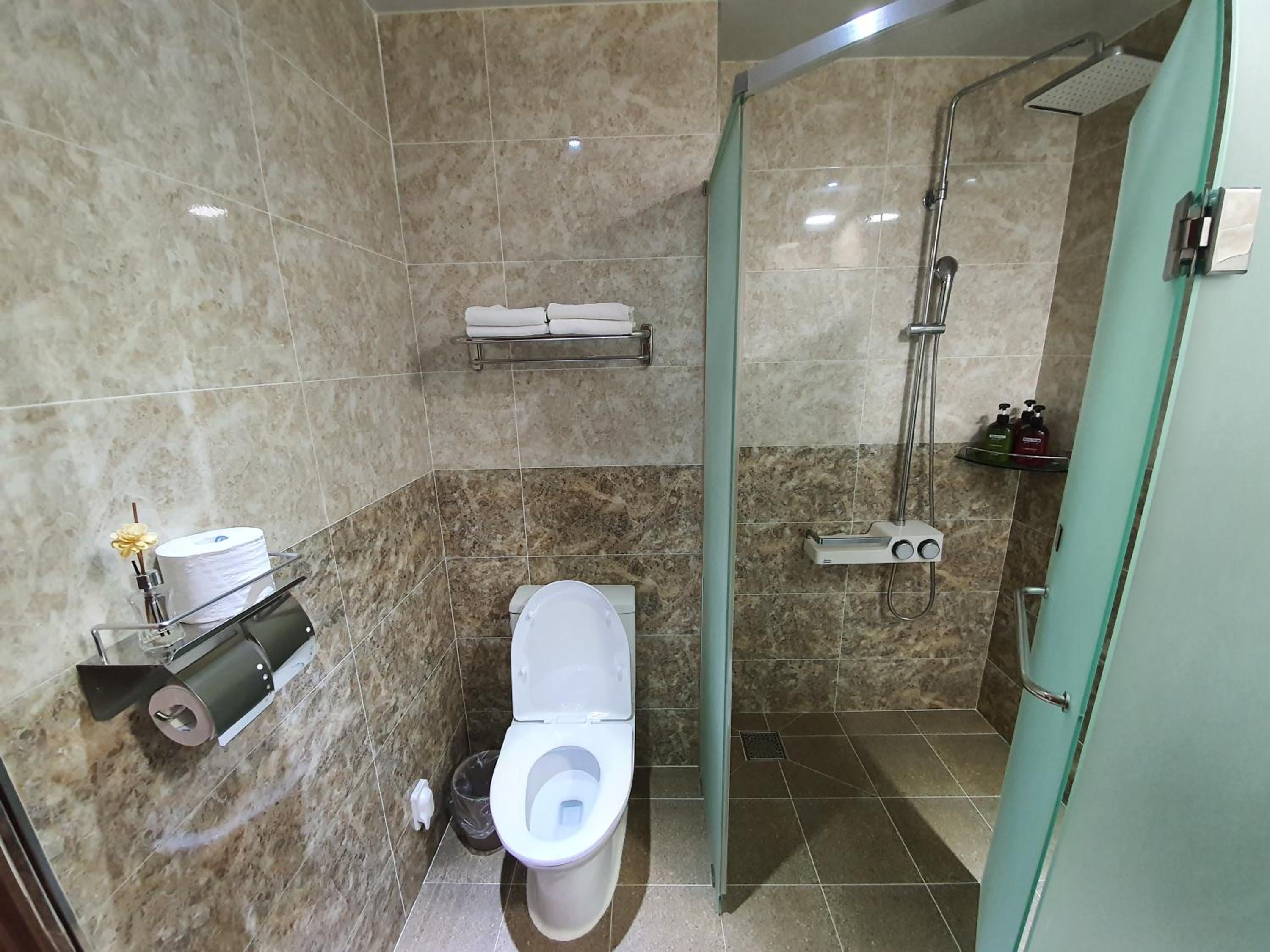 Double Room with Sea View - Photo 8