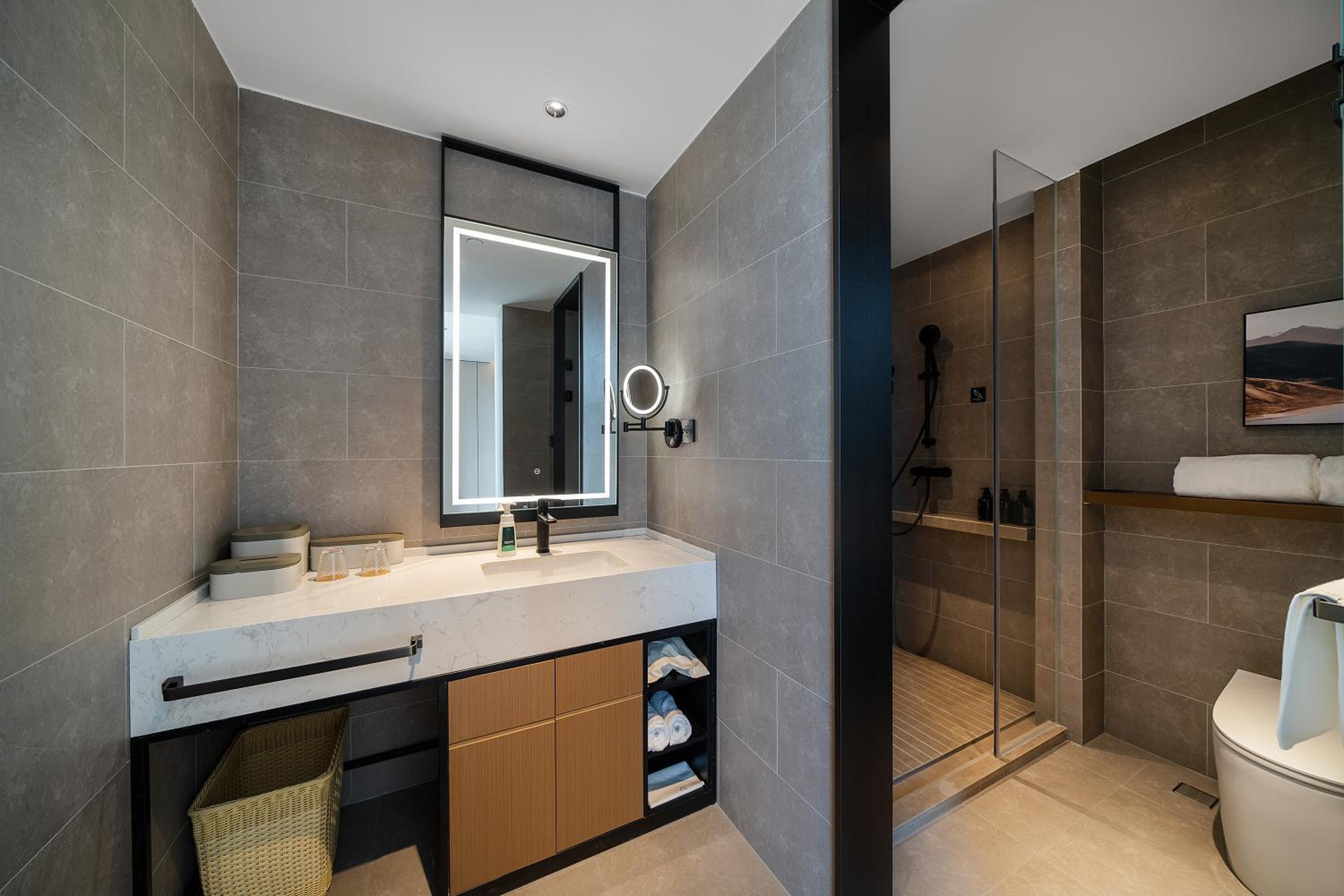 Jimu Suite photo 1