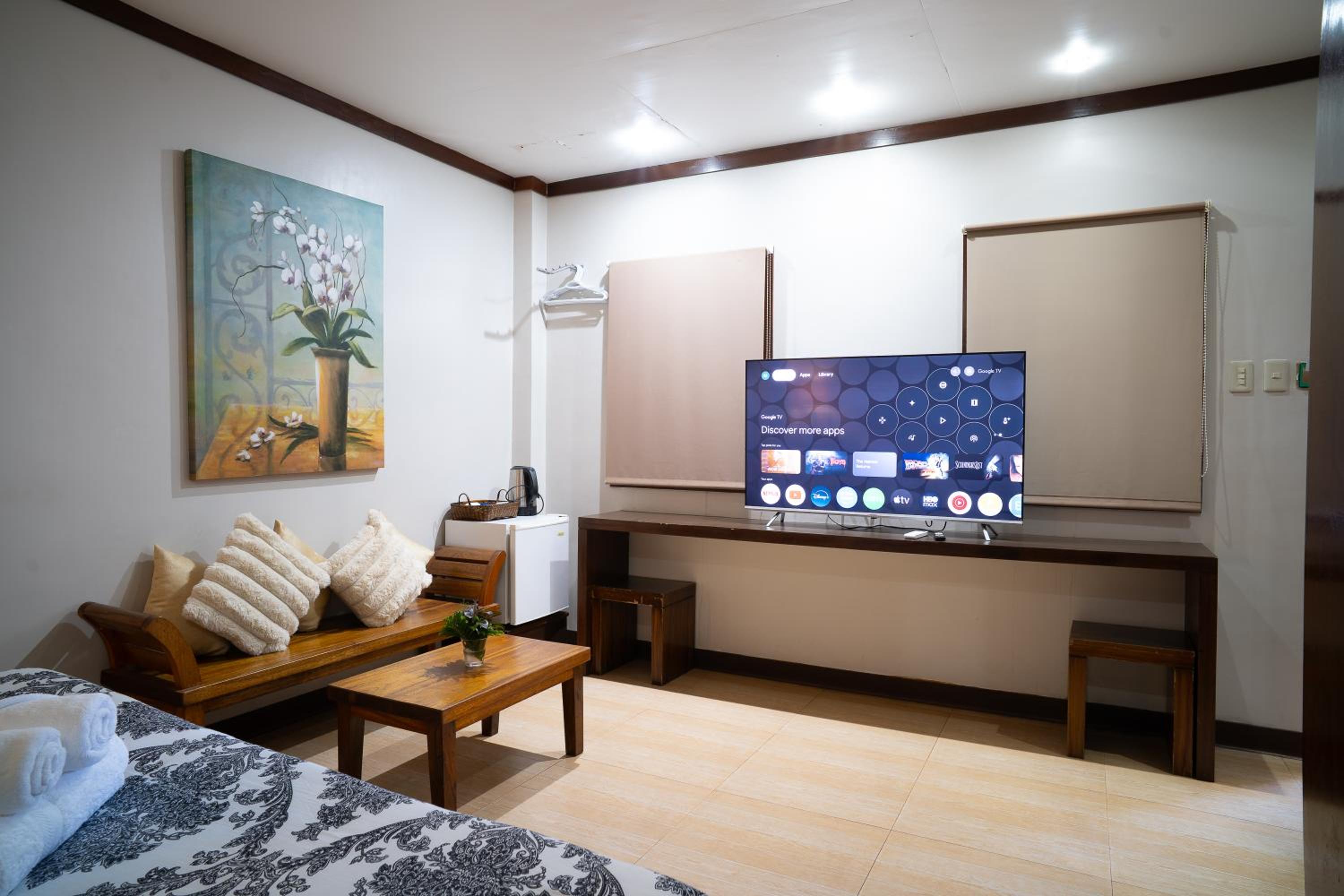 King Suite - Photo 7