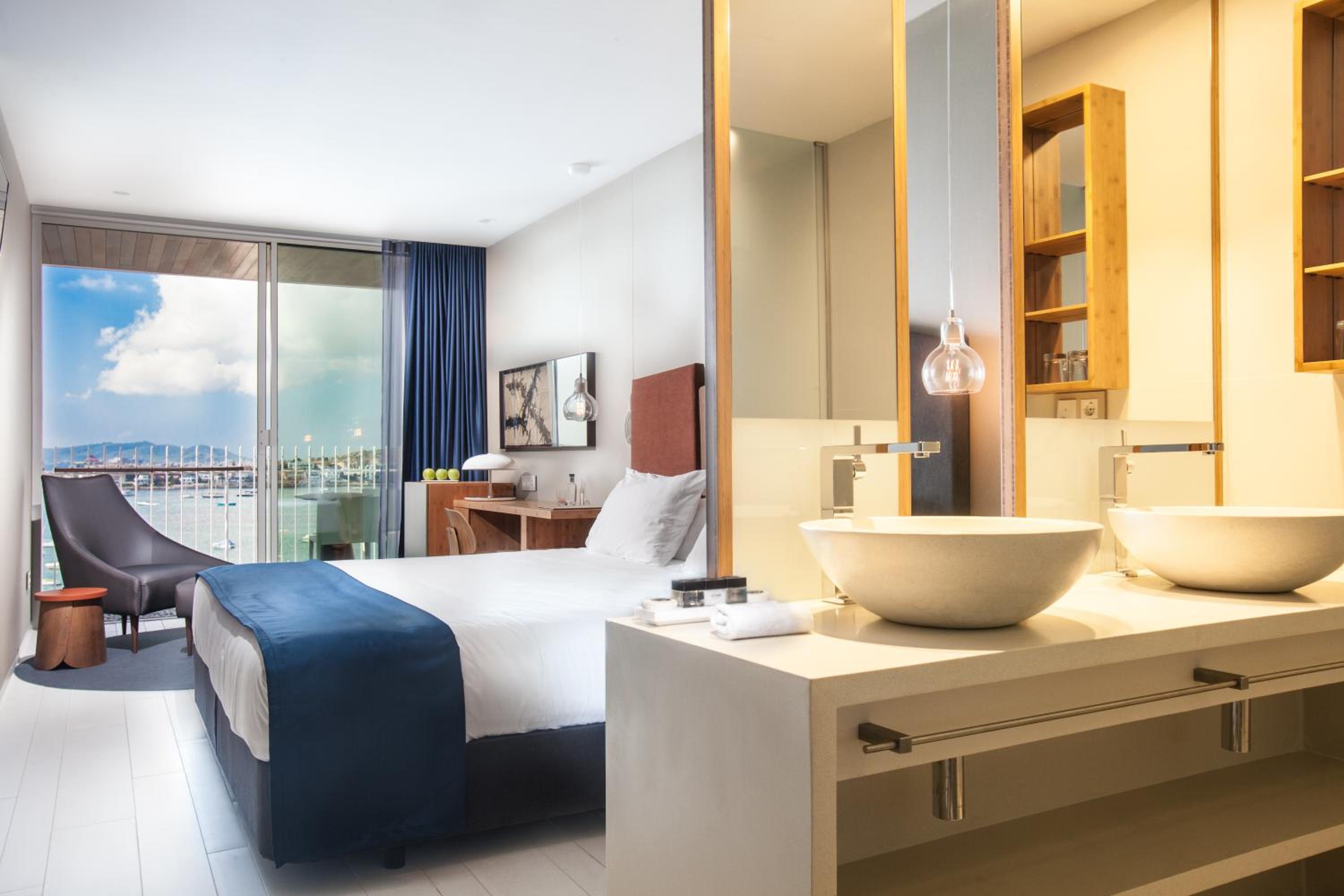Deluxe Double Room with Sea View
