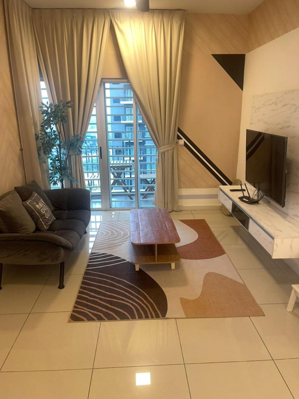 Family Room photo 2
