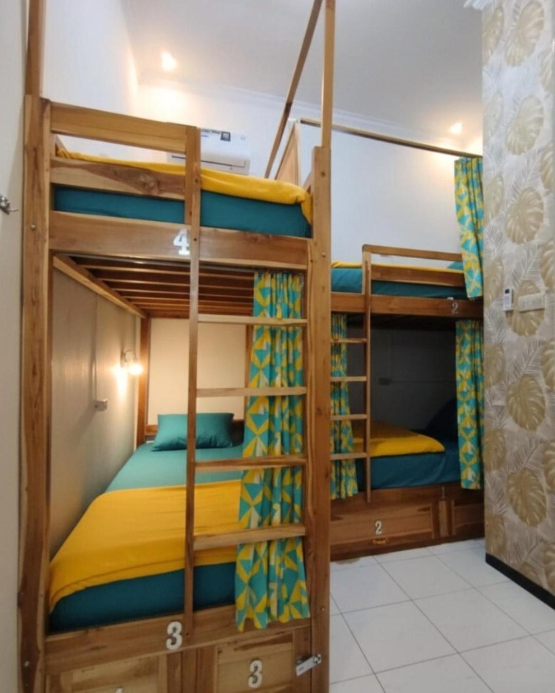 Bed in 4-Bed Mixed Dormitory Room