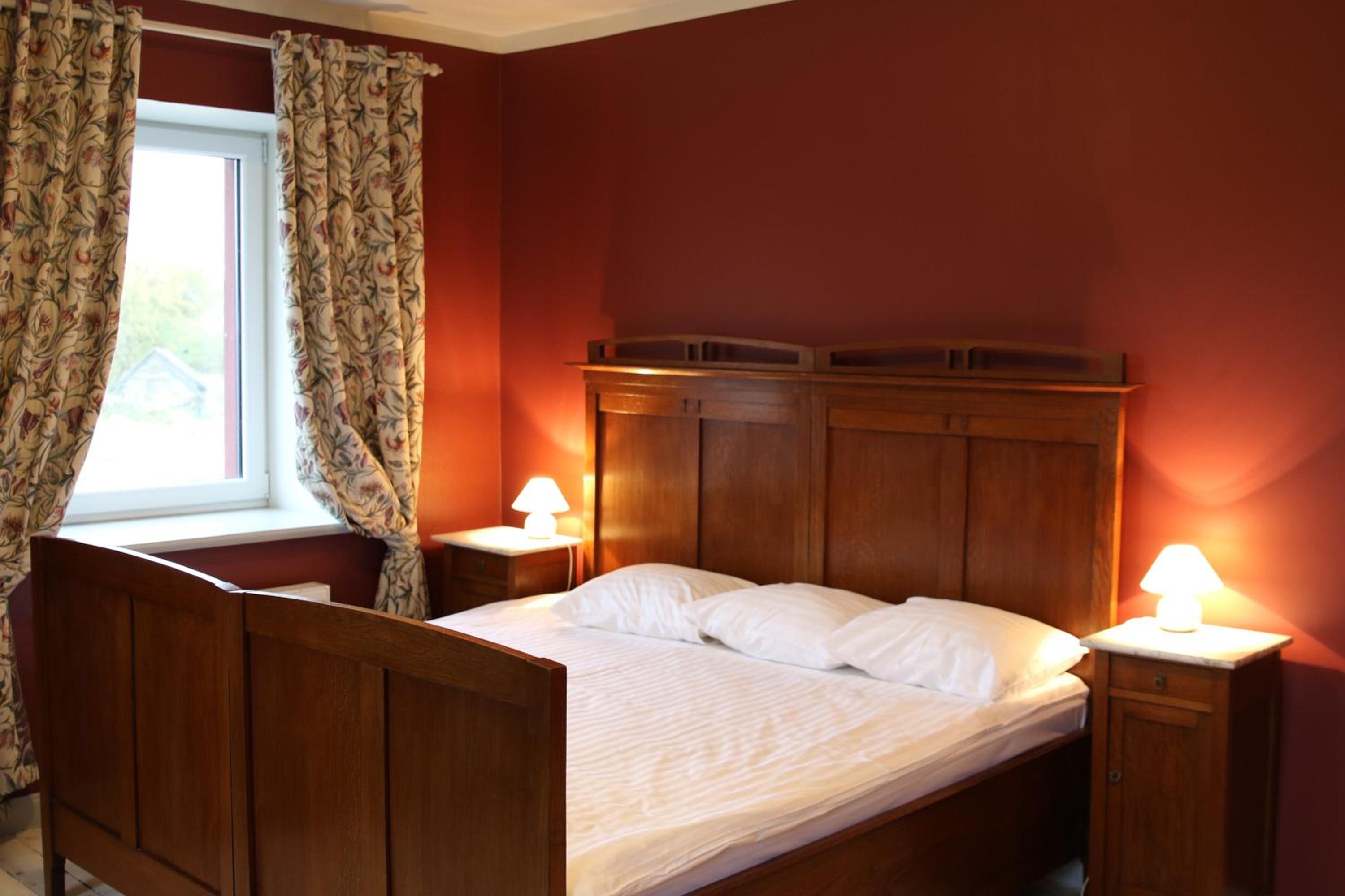 Standard Double Room - Photo 10