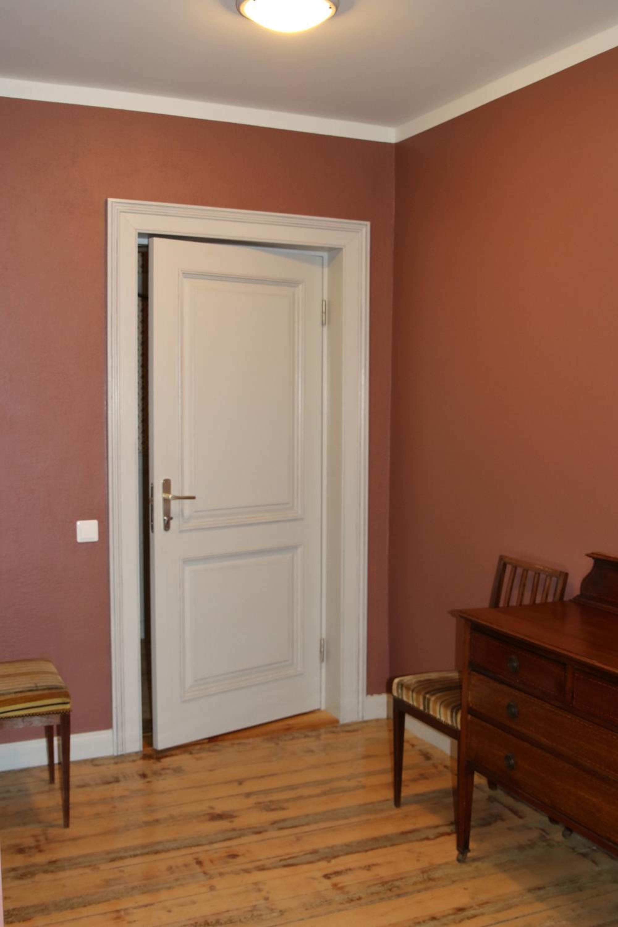 Family Room - Photo 2