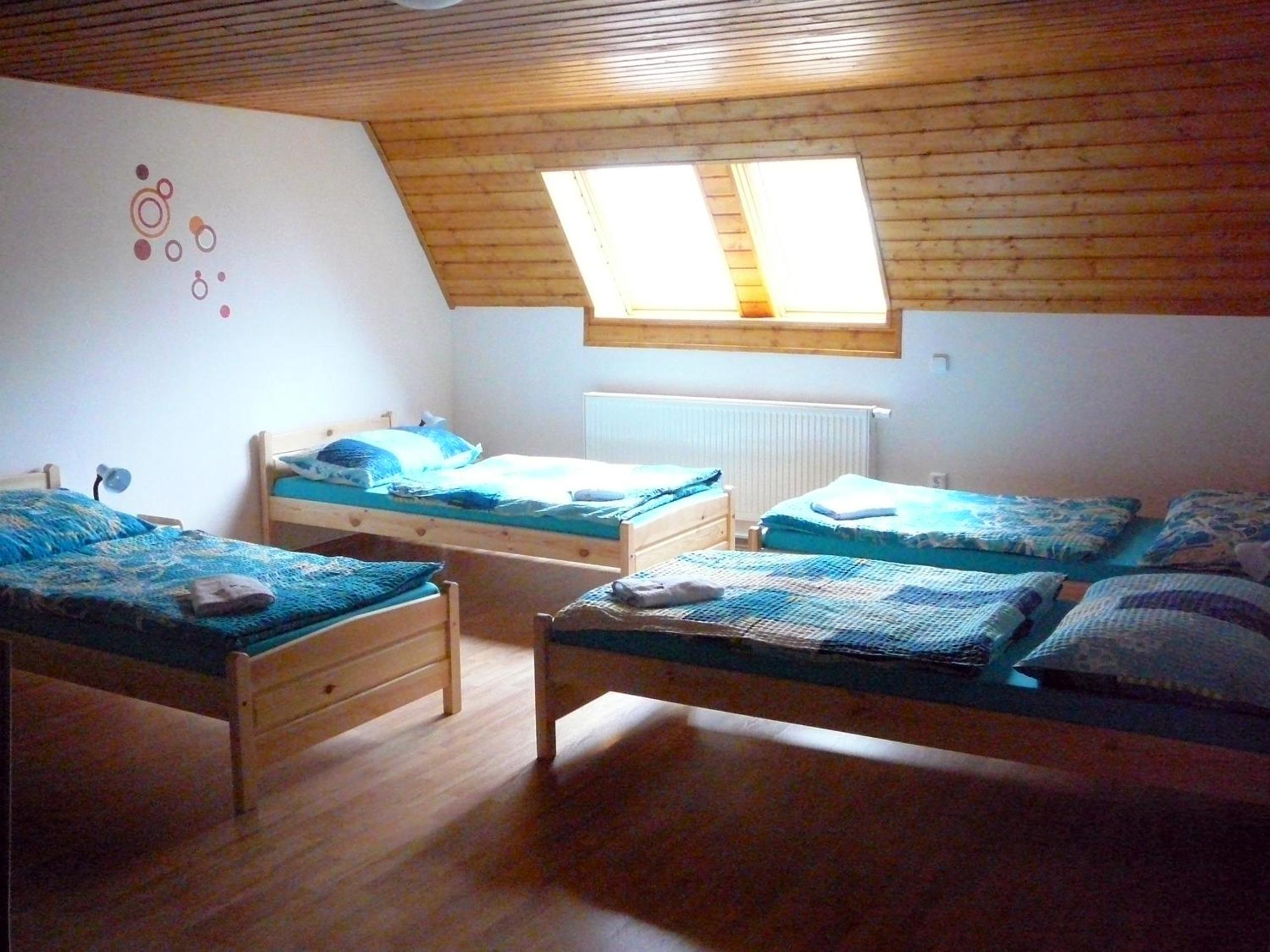 Quadruple Room with Private External Bathroom - Photo 9