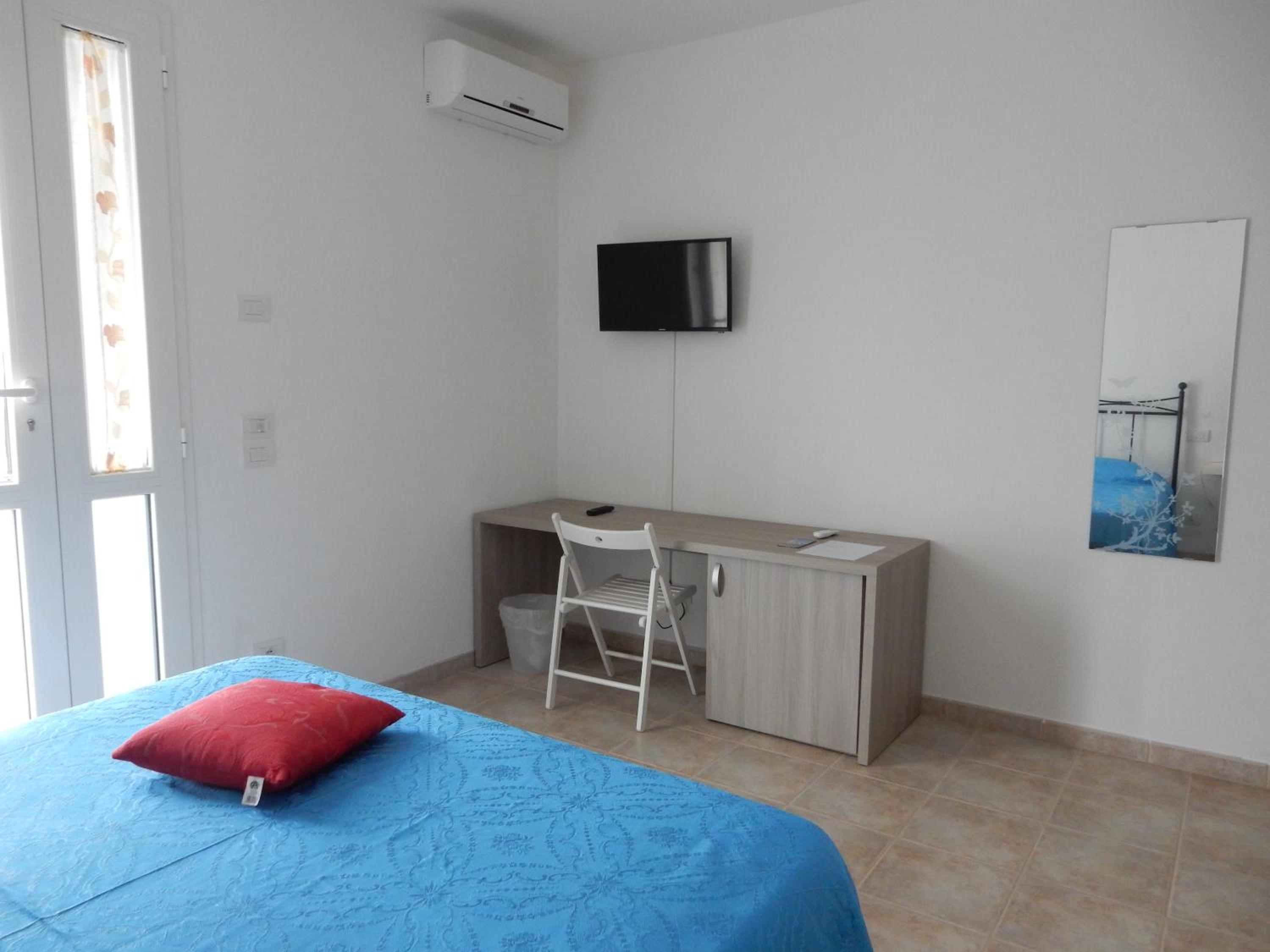 Large Double Room