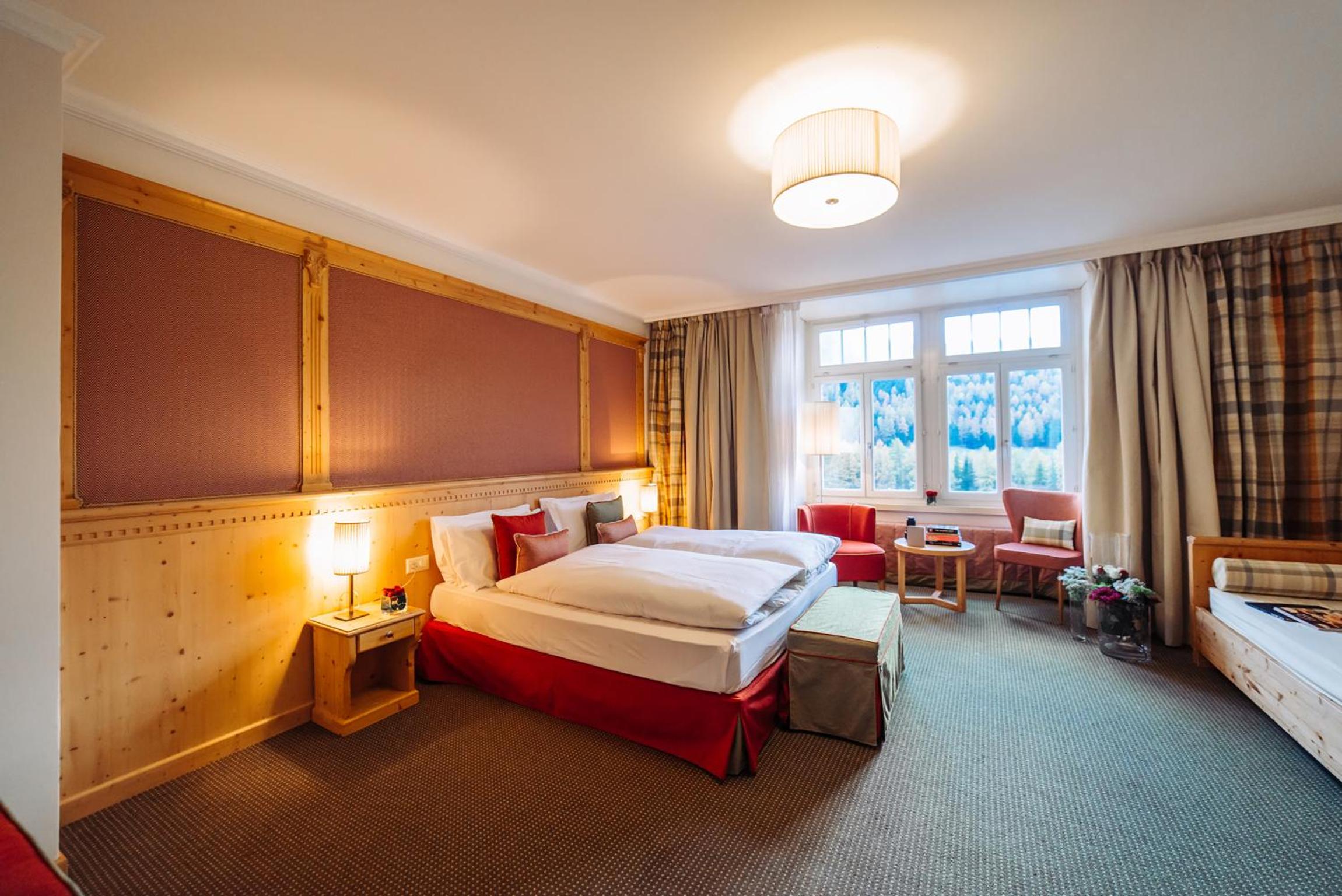 Superior Triple Room with Spa Access - Photo 10