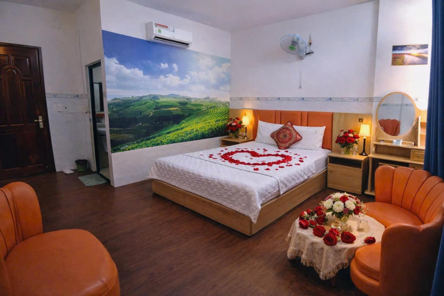 Deluxe Double Room with Shower