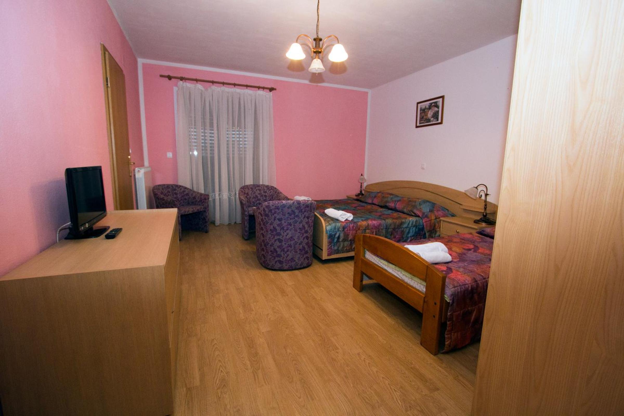 Triple Room with Balcony photo 1