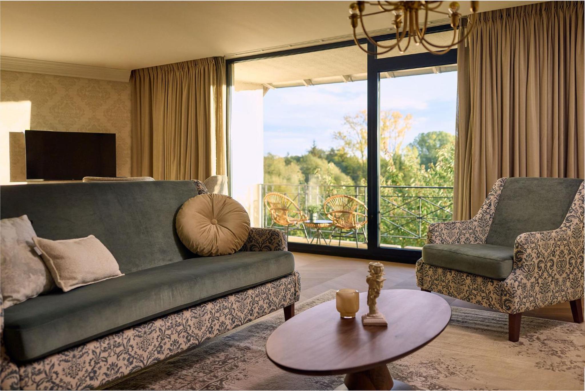 Queen Suite