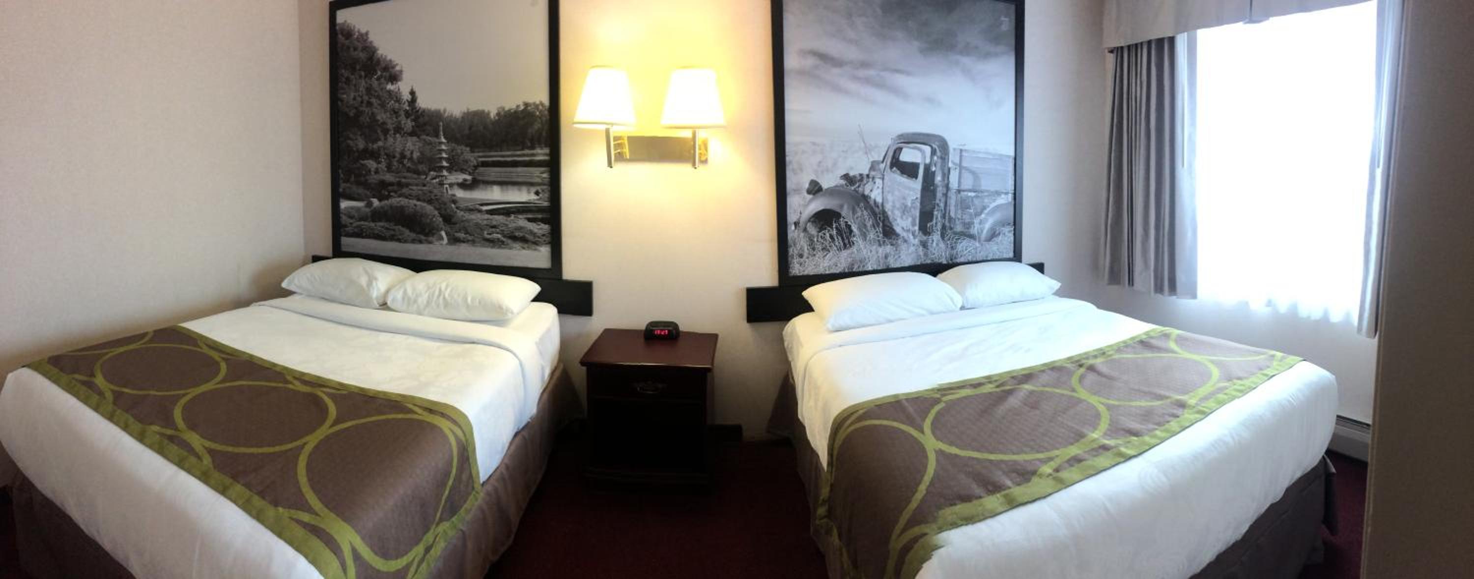 Studio Suite with 2 Double Beds  Non-Smoking - Photo 12