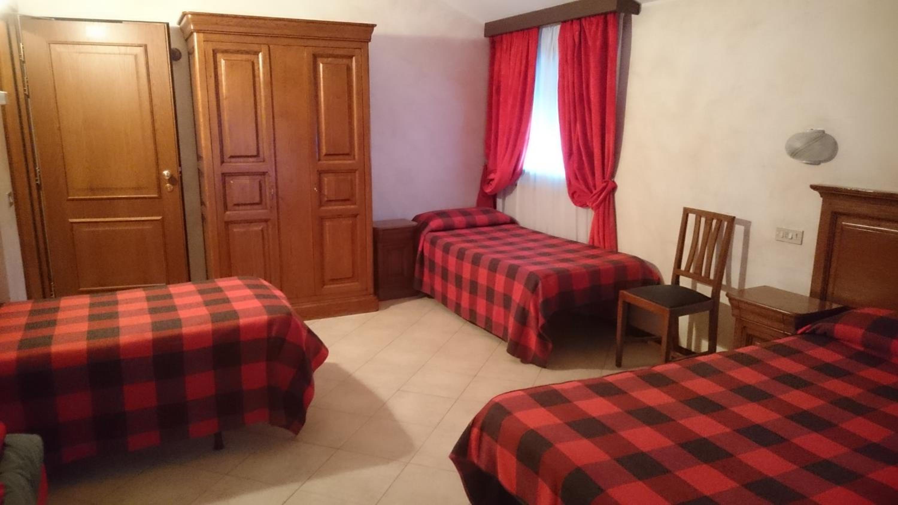 Quadruple Room photo 1