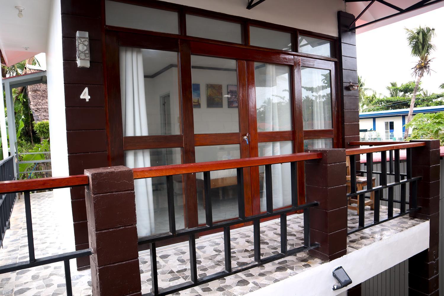Studio with Balcony