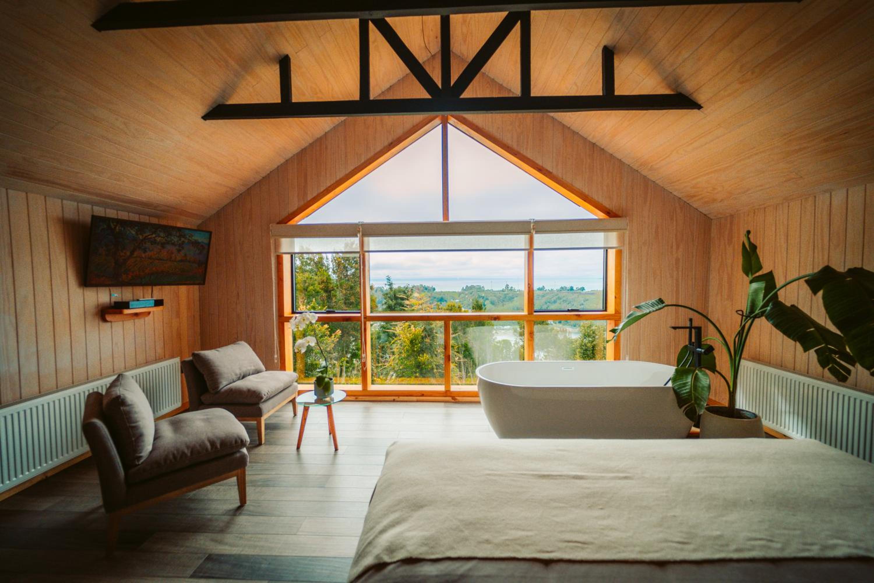 Deluxe Double Room with Bath photo 1
