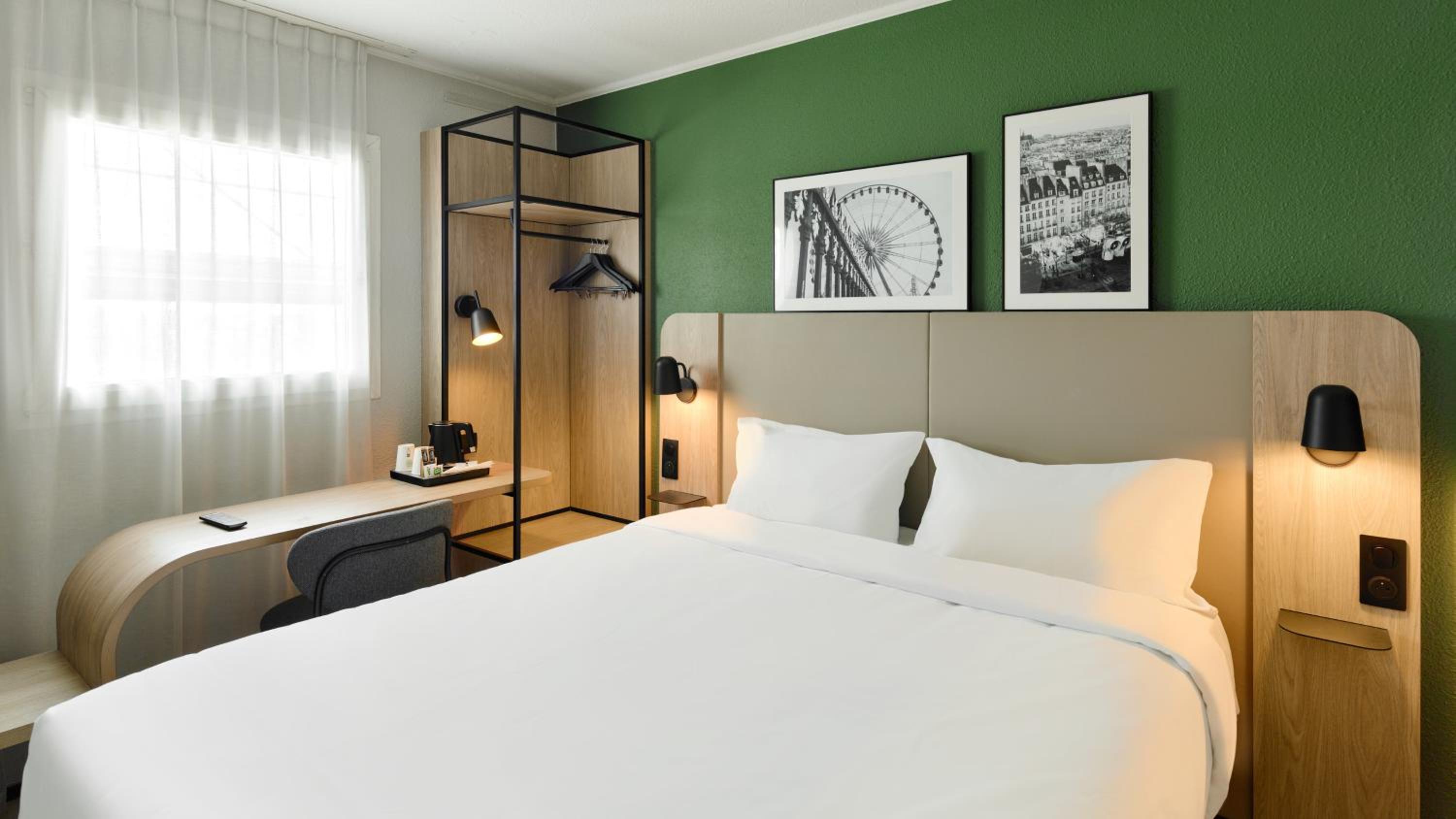 Standard Queen Room - Photo 3