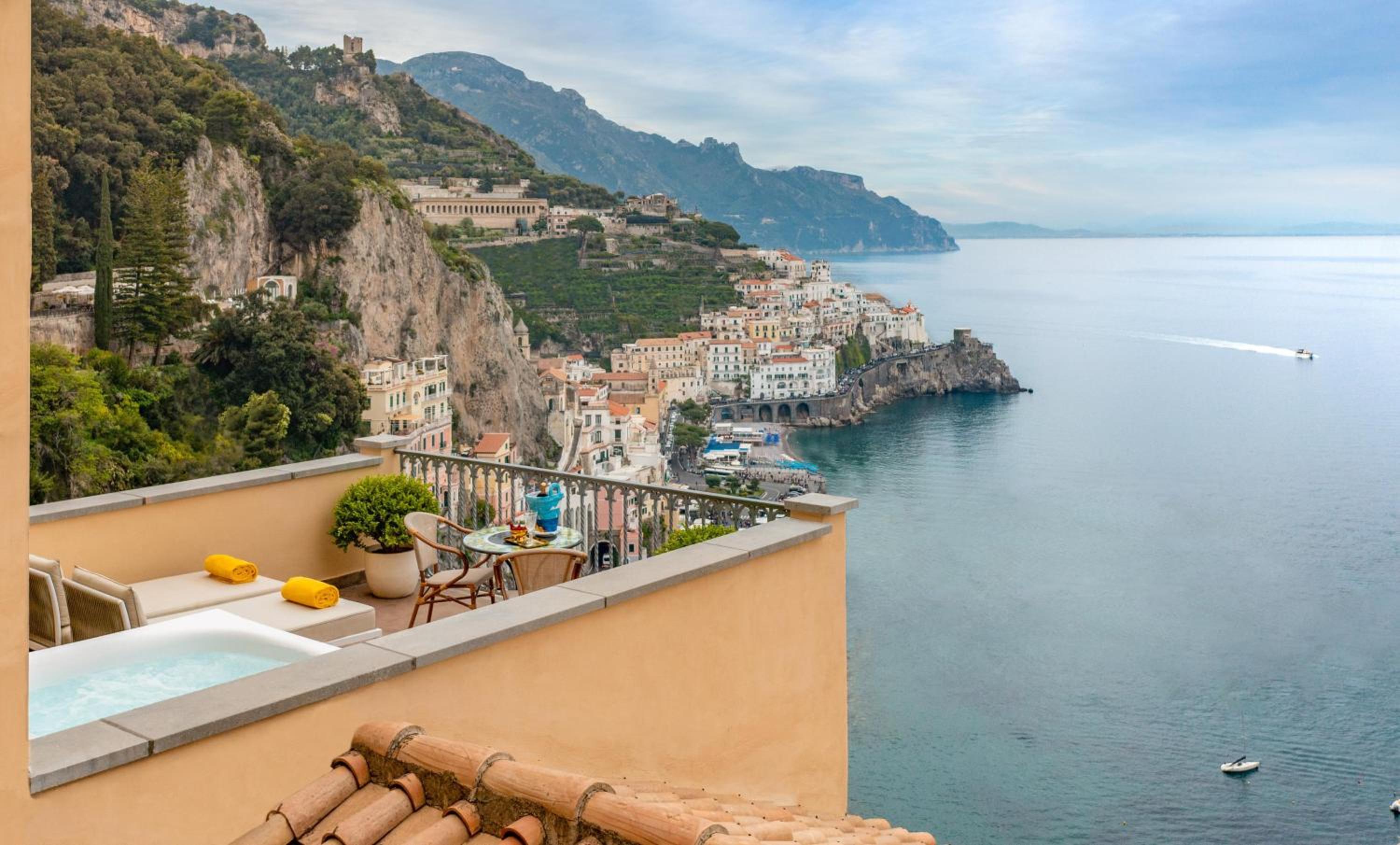 Premium Sea View Terrace Room with Jacuzzi