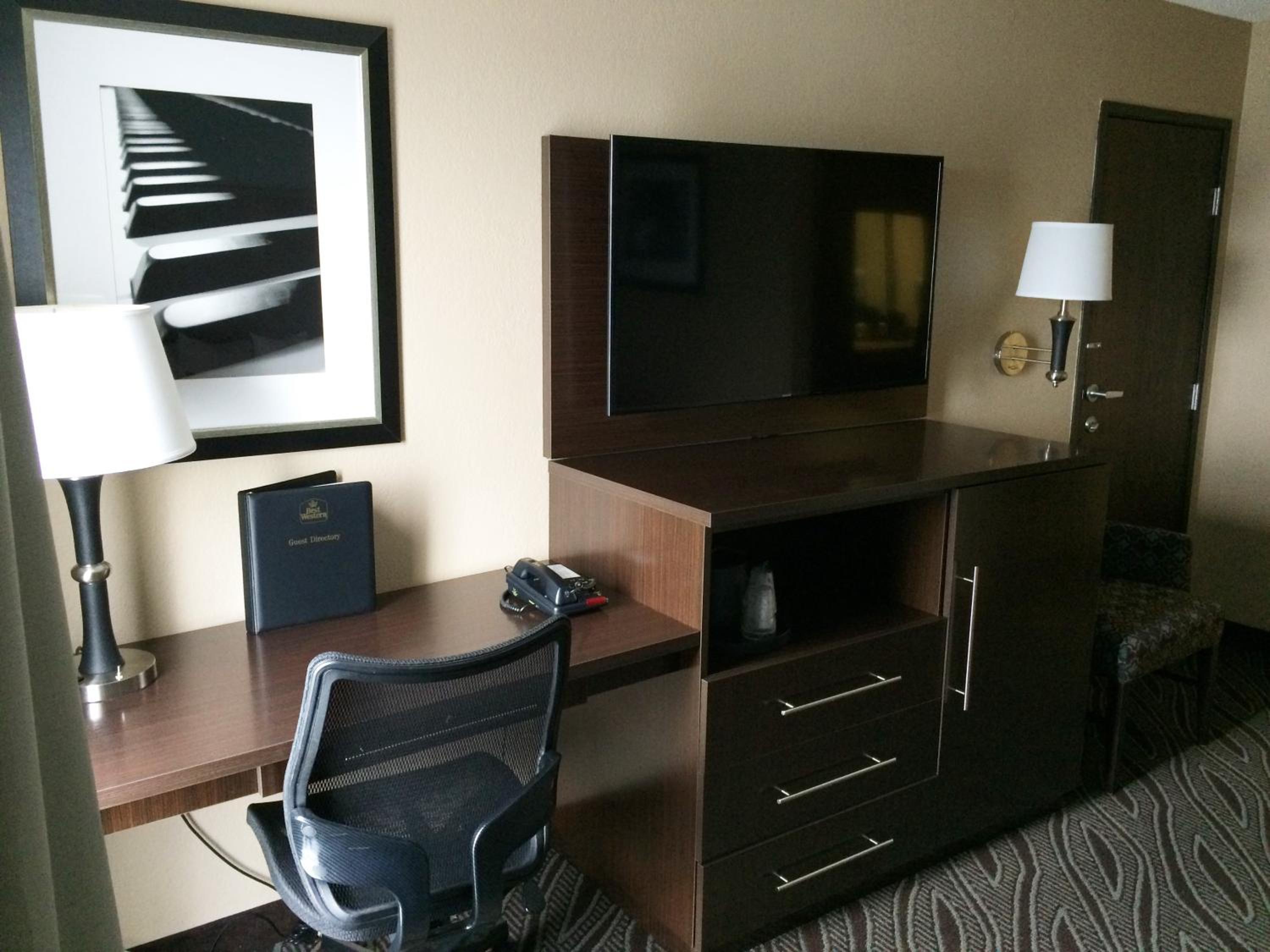 Mini King Suite photo 2