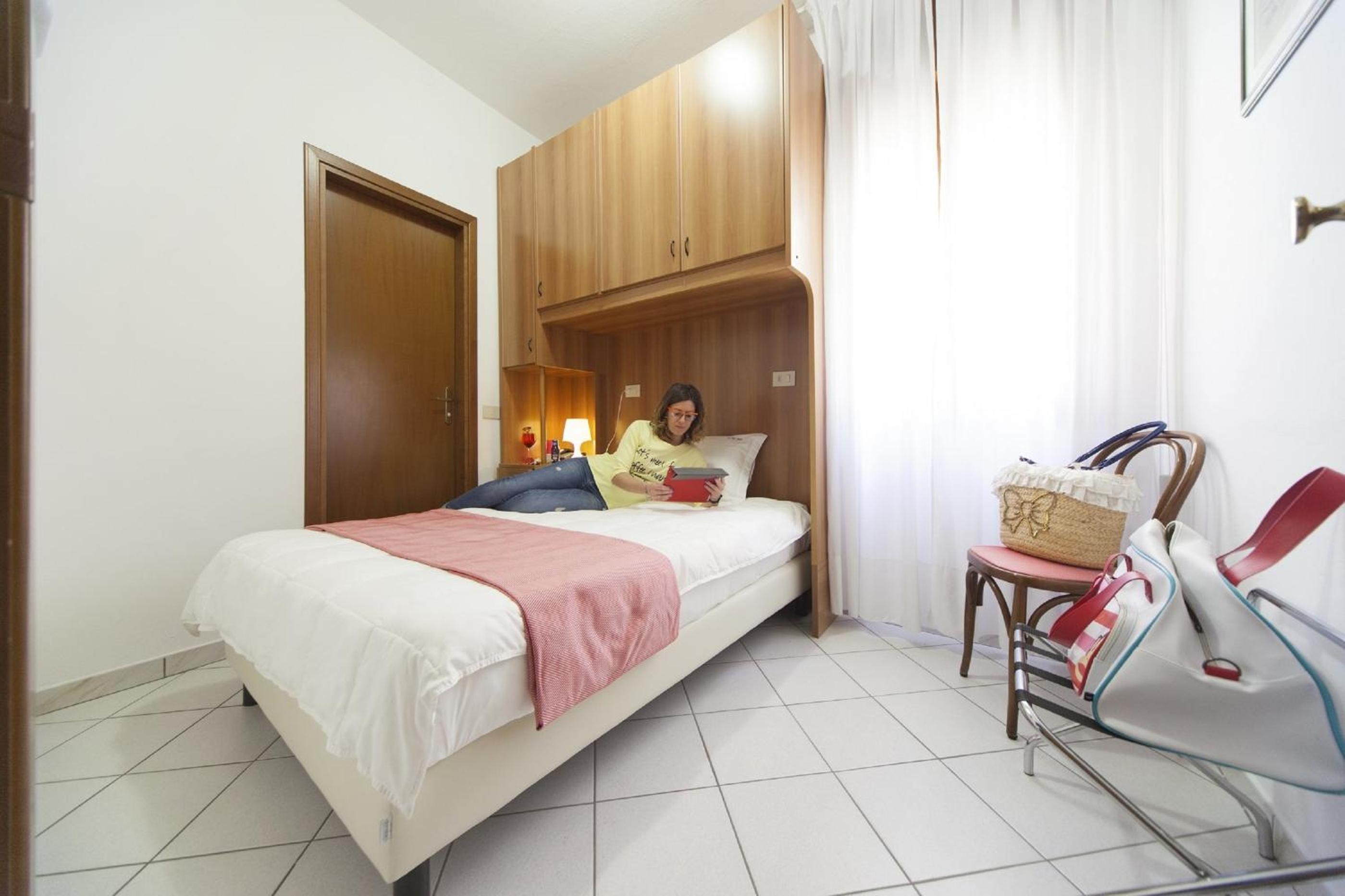 Double or Twin Room photo 2
