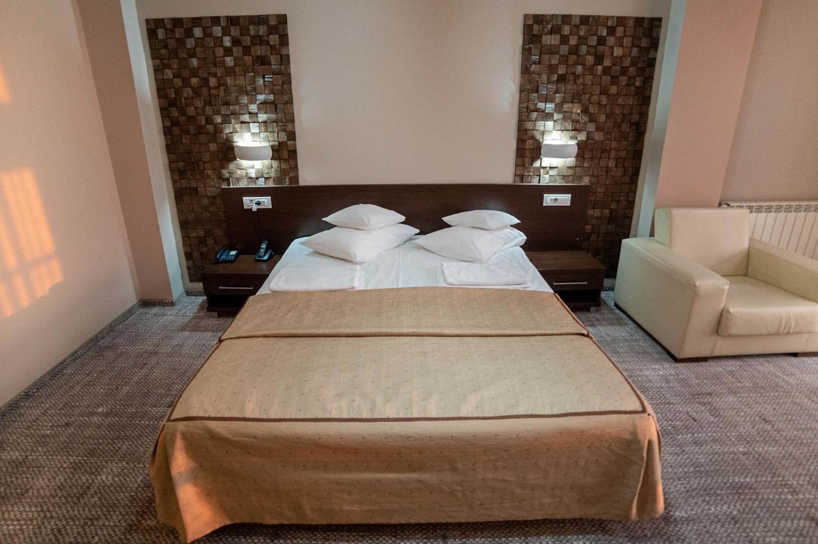 Triple Room photo 2