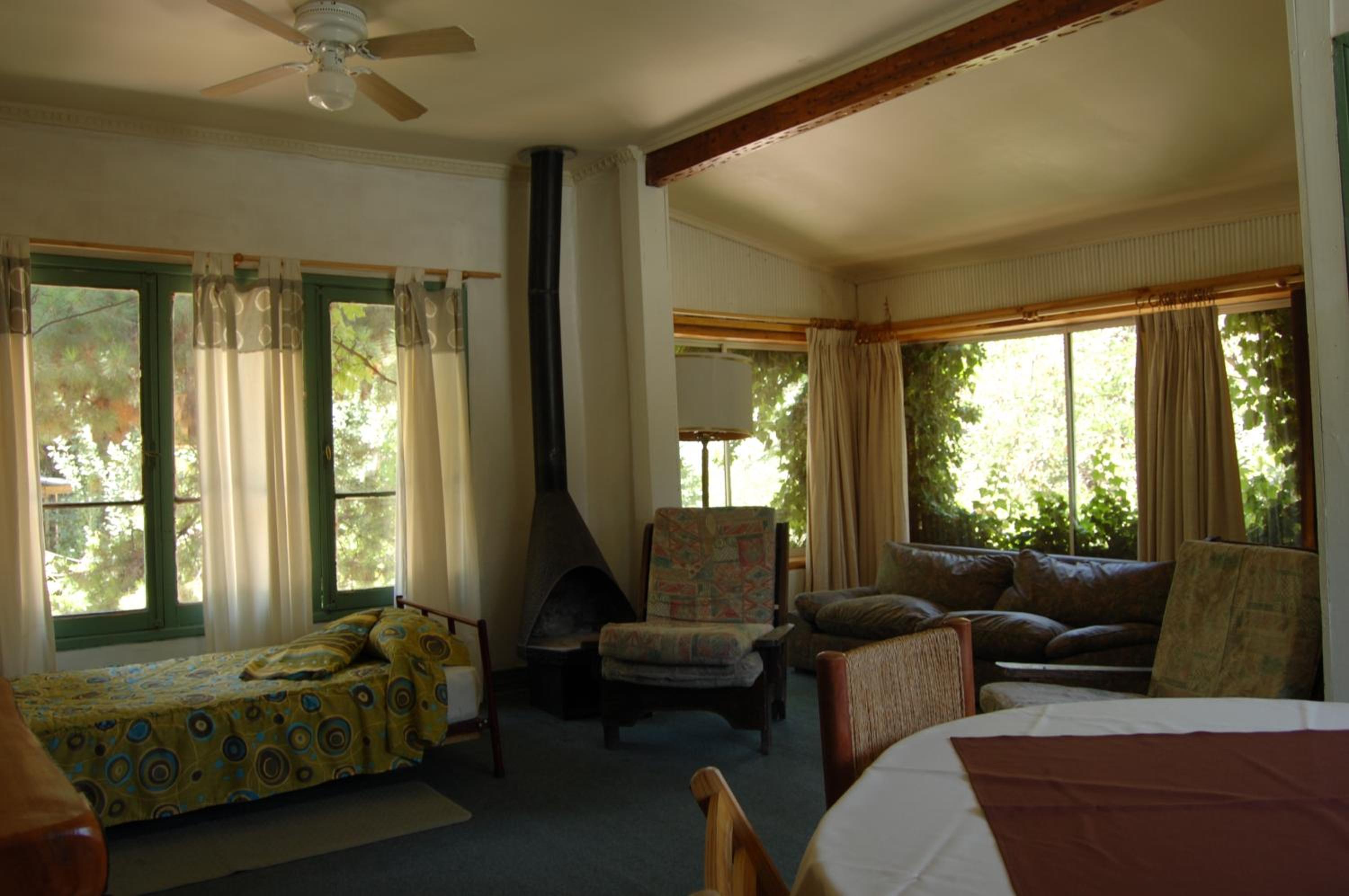 Bungalow (4 Adults) photo 2