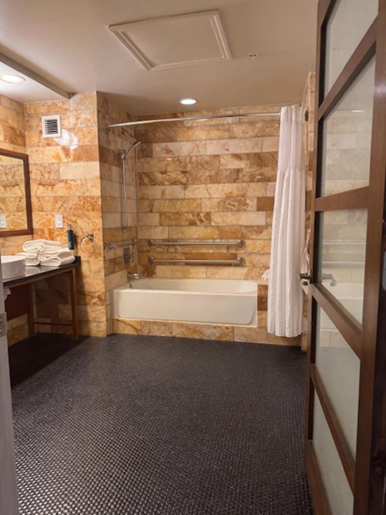 Queen Room with Two Queen Beds and Tub - Mobility and Hearing Access - Photo 3