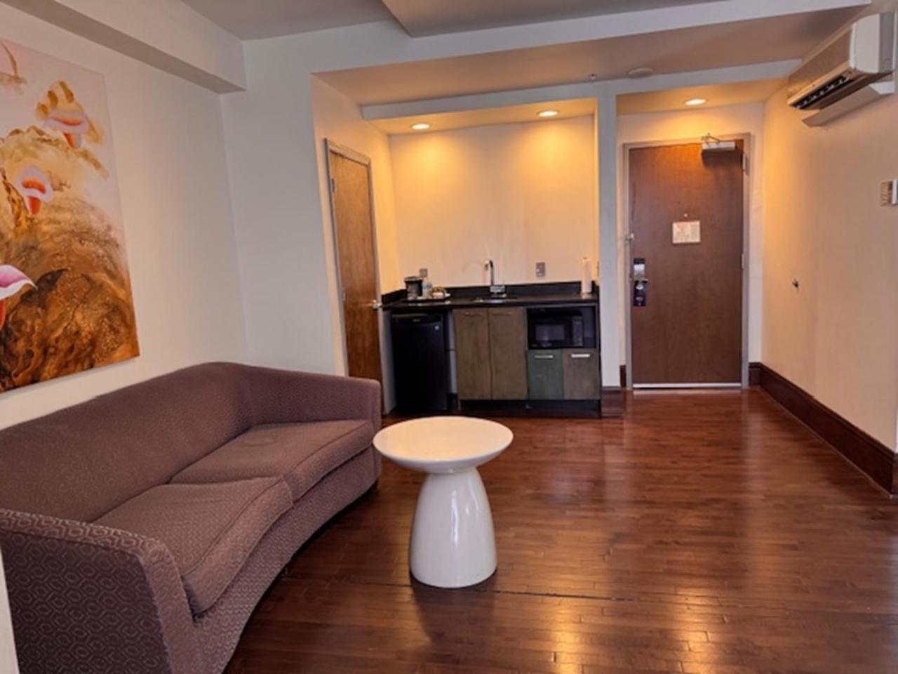 Two-Room King Suite with Sofa Bed - Photo 3
