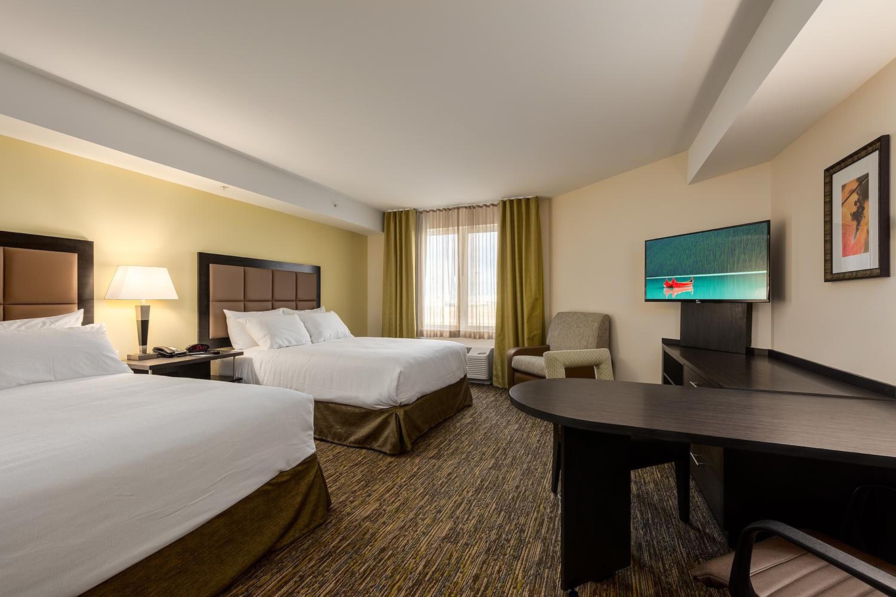 Queen Studio Suite with Two Queen Beds - Non-Smoking