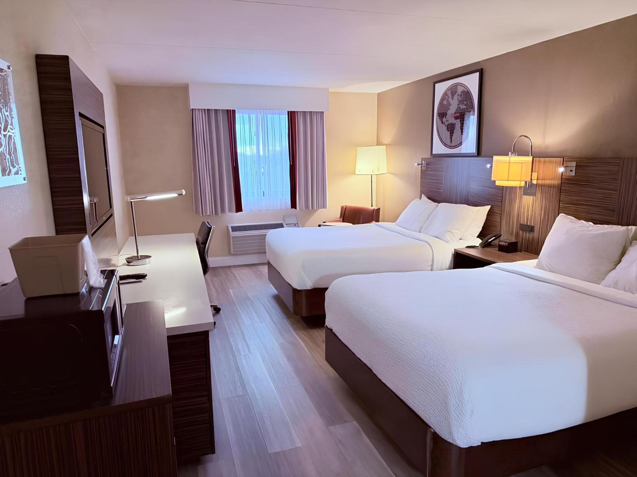 Room with Two Double Beds - Non-Smoking - Photo 4