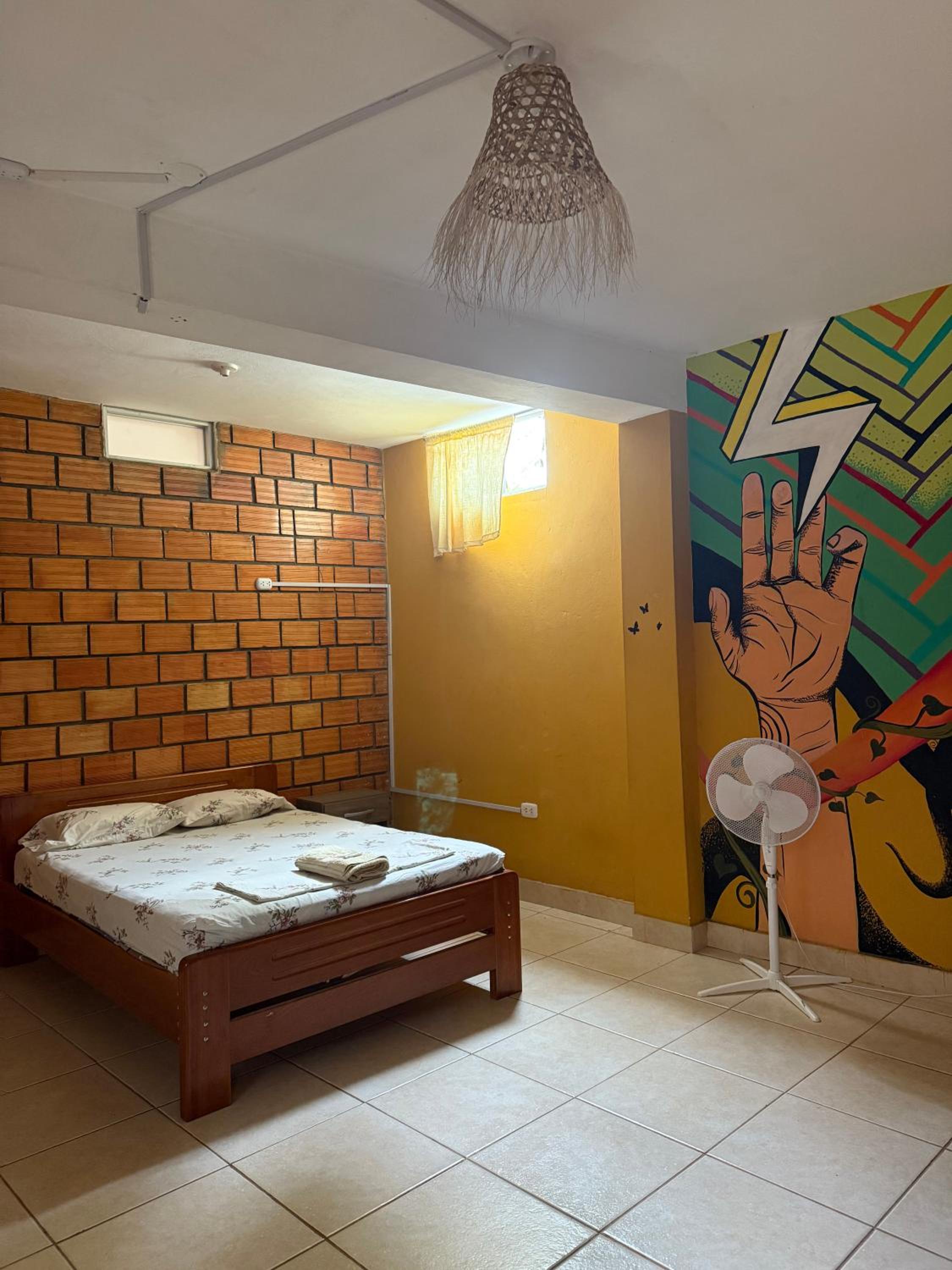 Single Room with Shared Bathroom photo 2