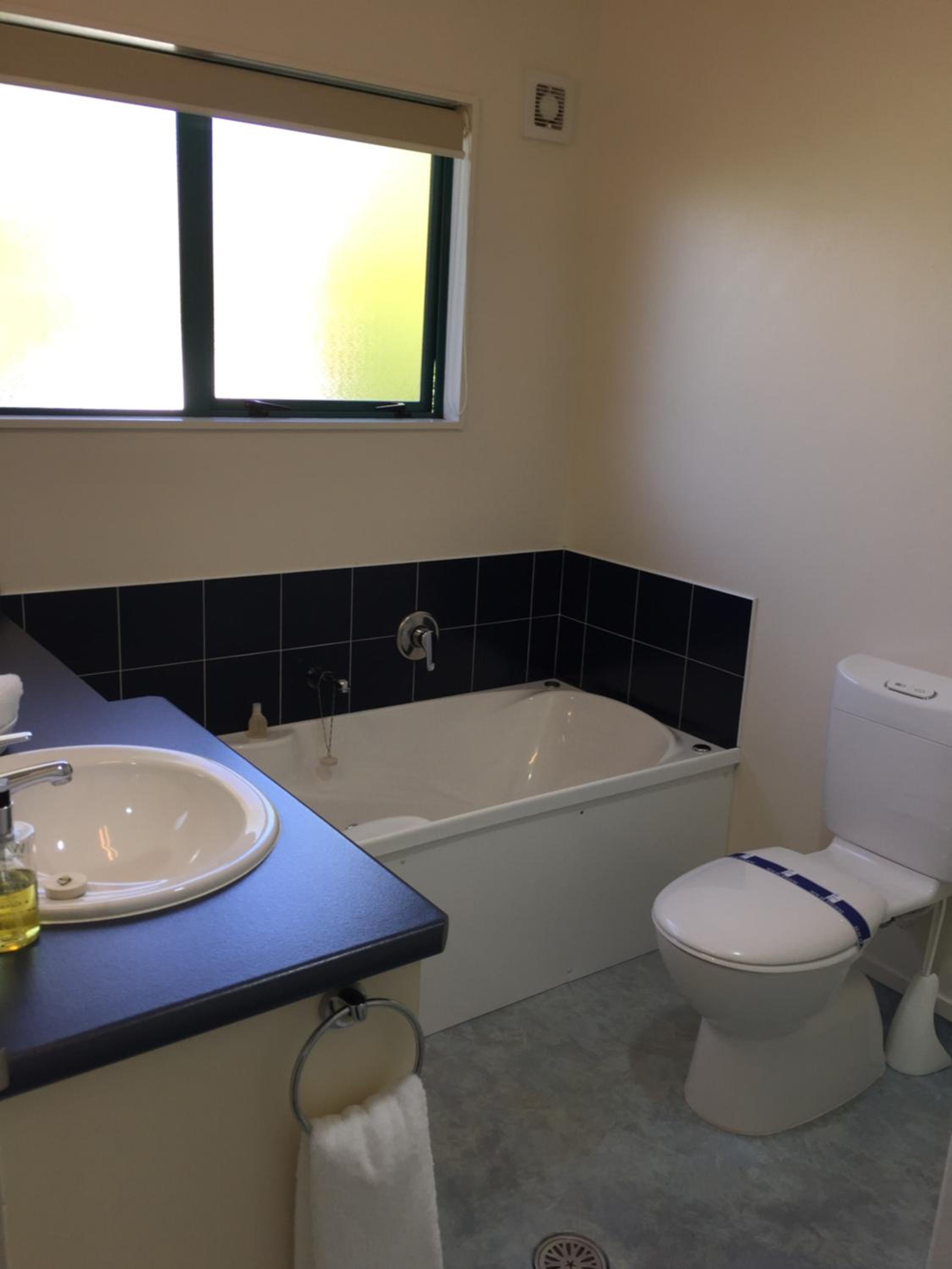 One-Bedroom Apartment - Photo 1