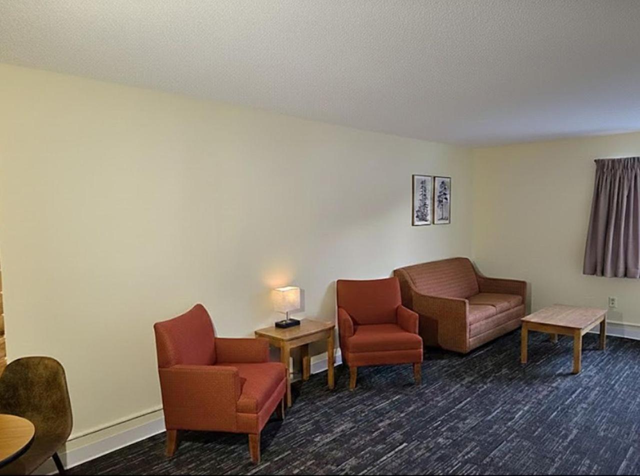 Superior King Room photo 2