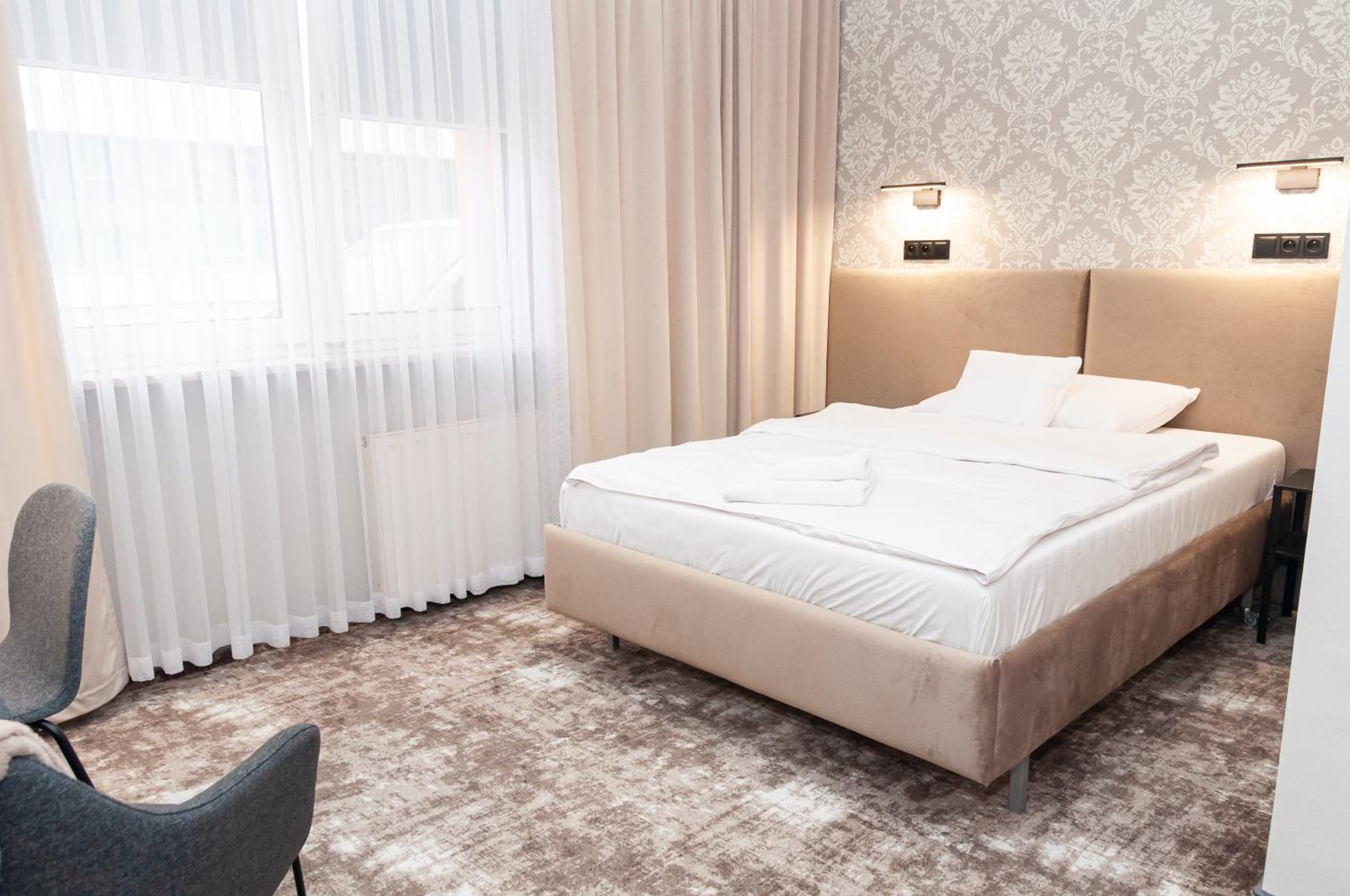 Superior Double or Twin Room photo 3