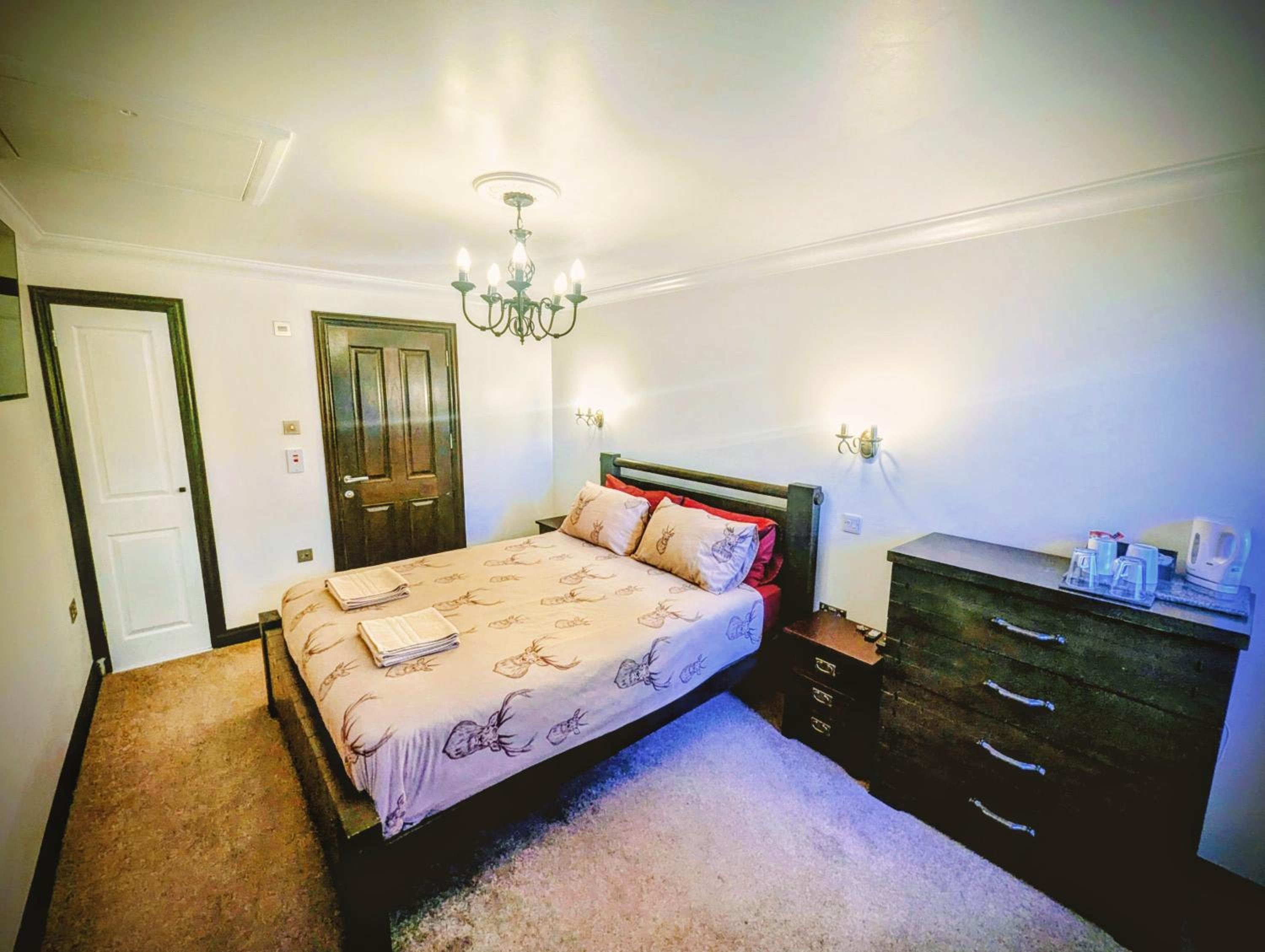 Standard King Room