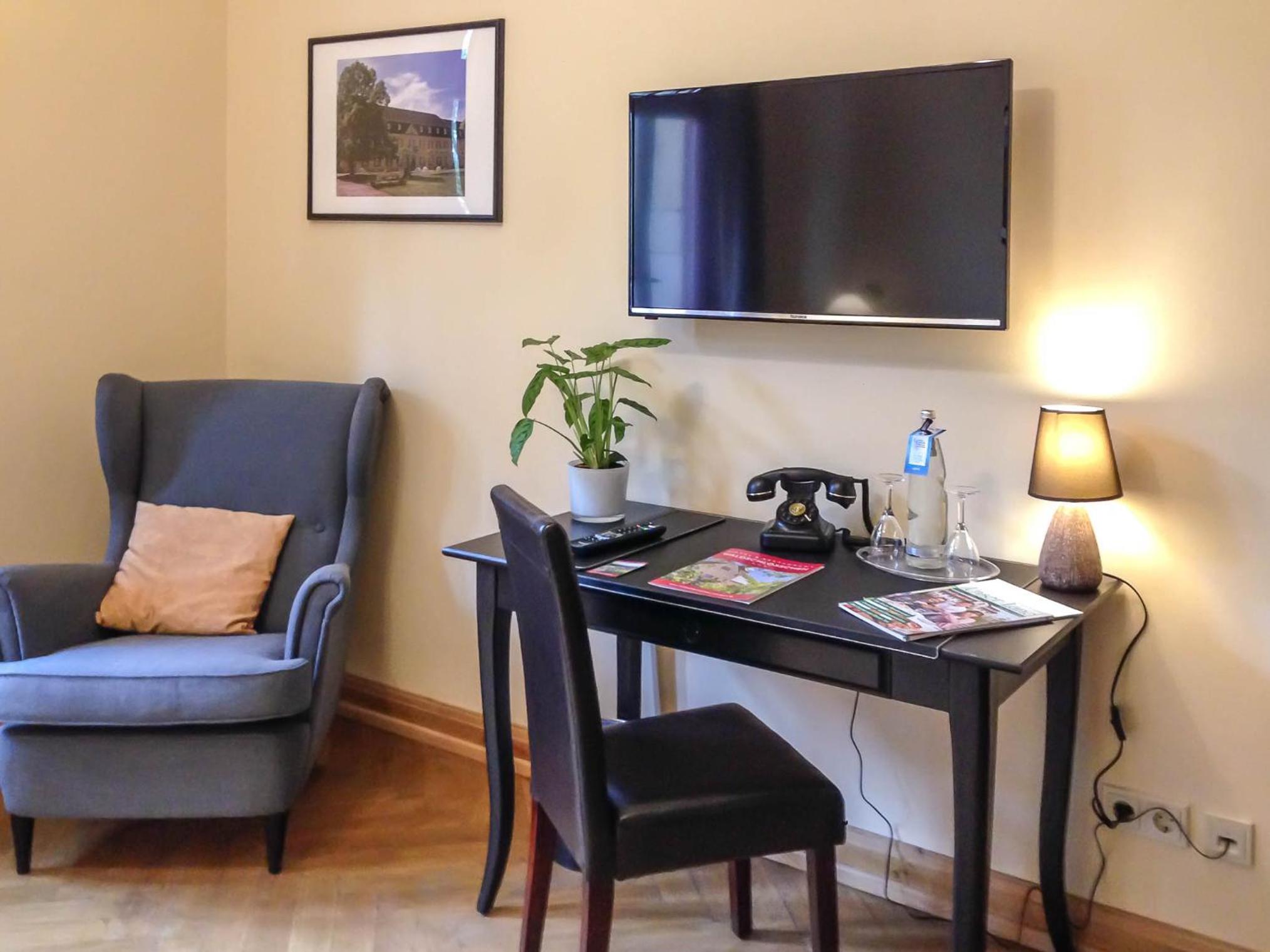 Double Room - Photo 3