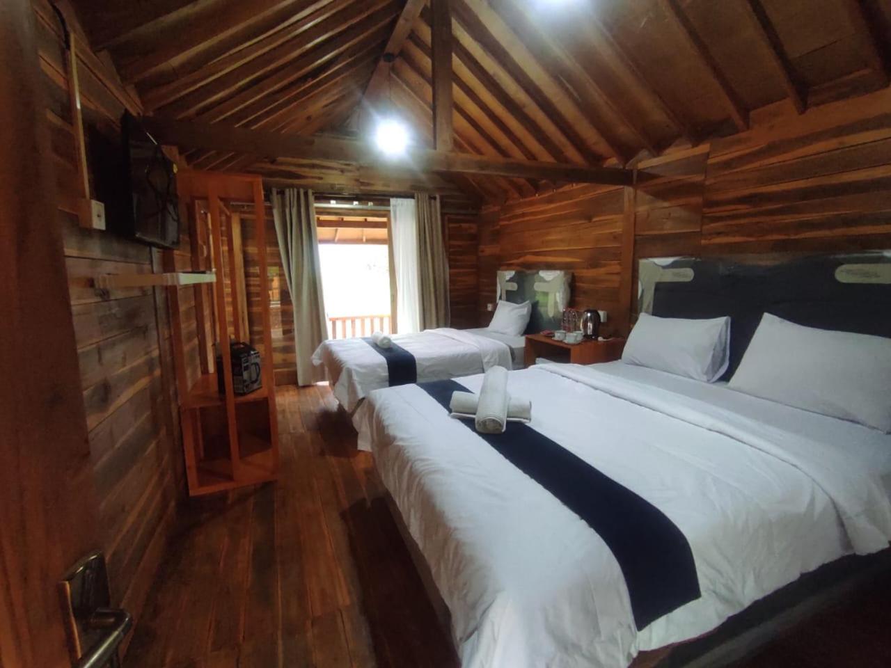 Deluxe Bungalow photo 1
