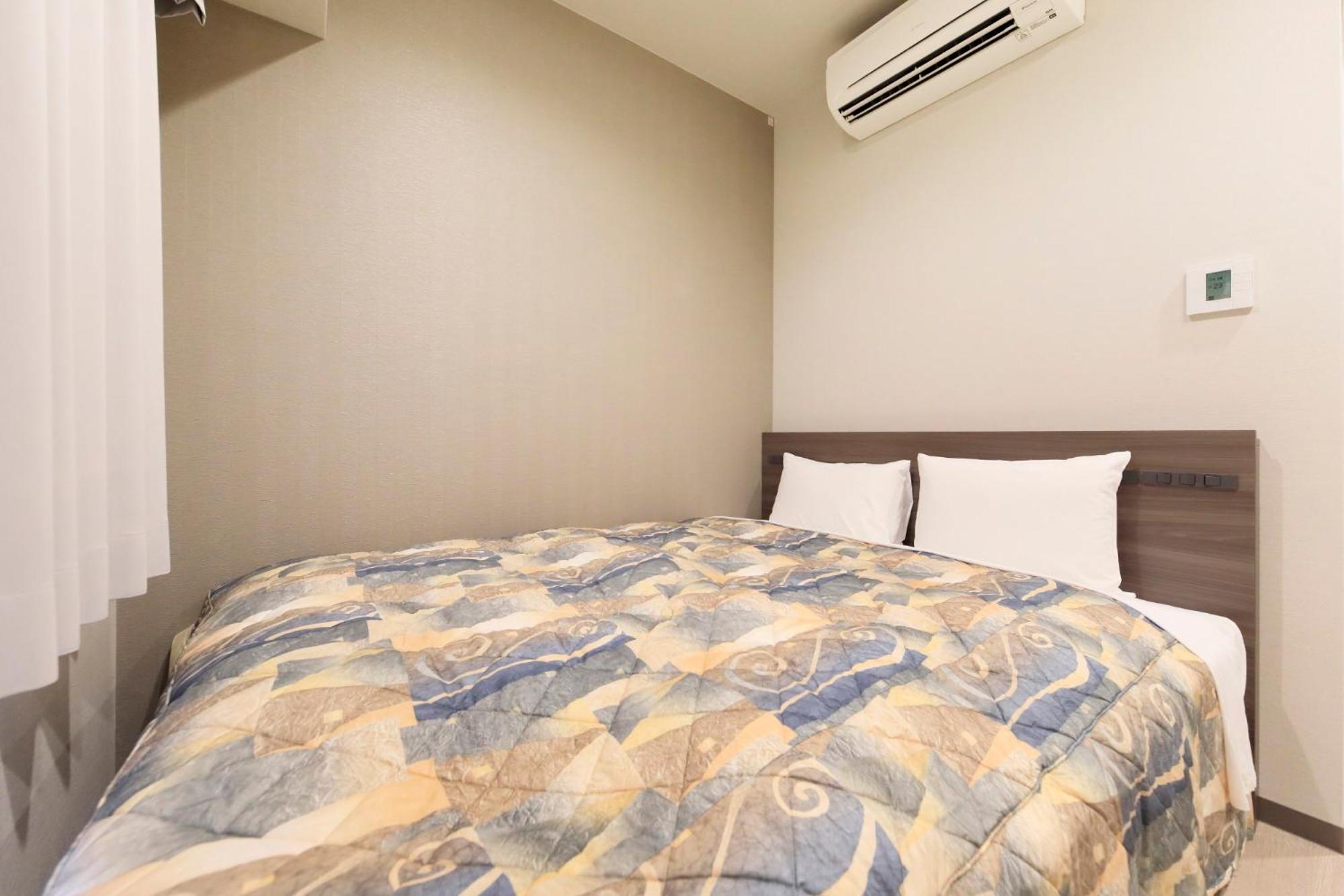 【Outside Noise Disturbances】Double Room with No View - Non Smoking	 photo 1