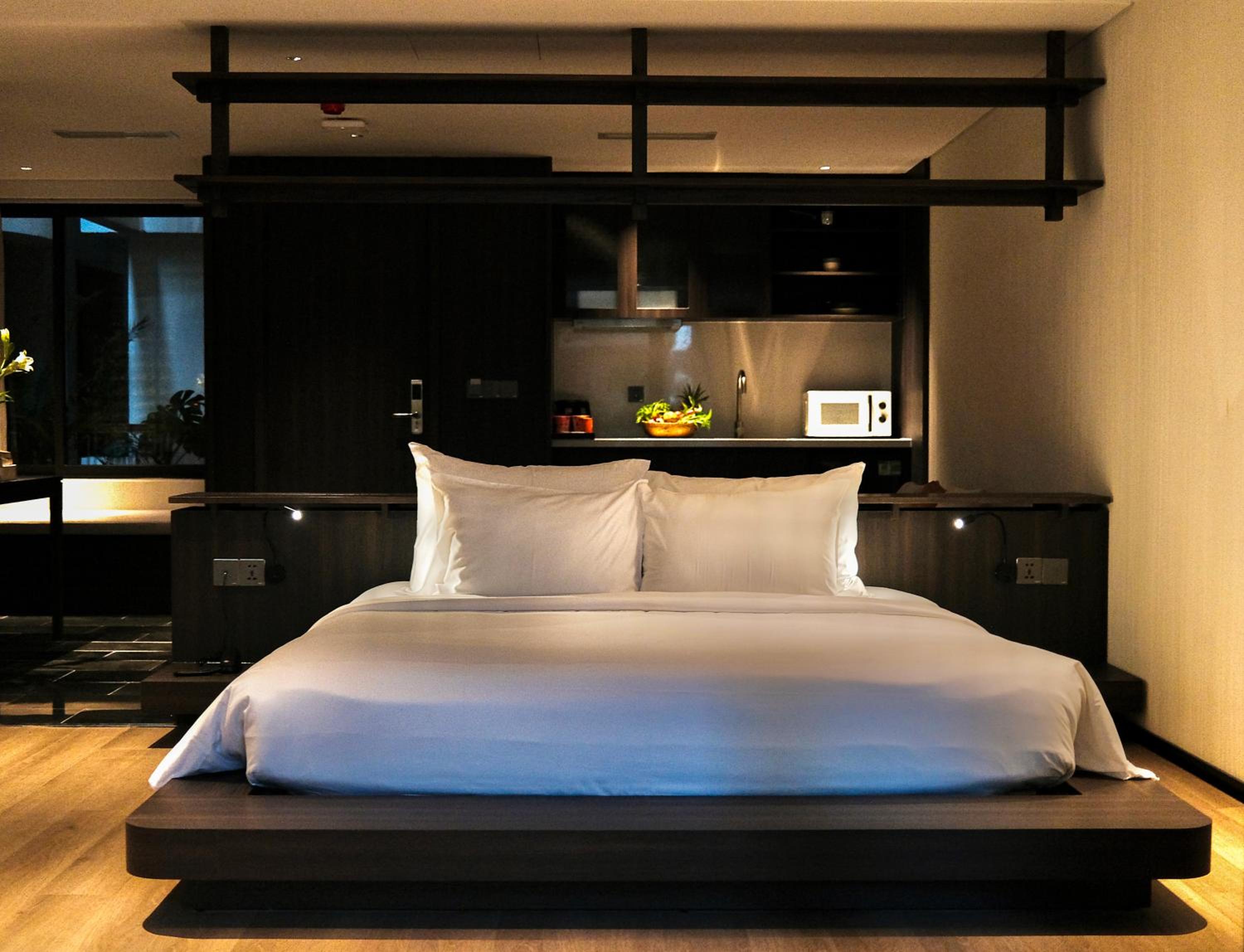 Executive Suite  - Photo 1