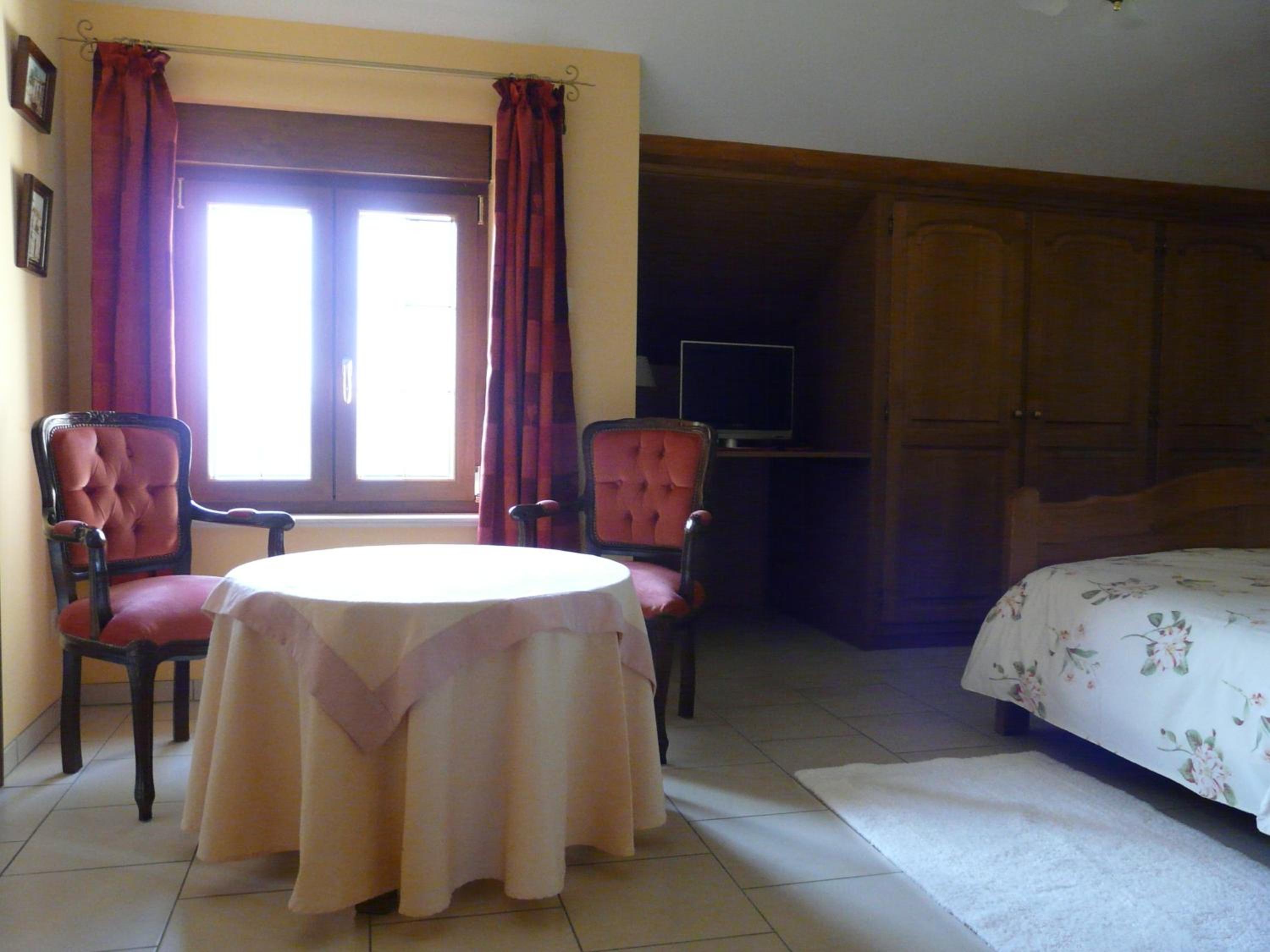 Standard Double Room photo 3