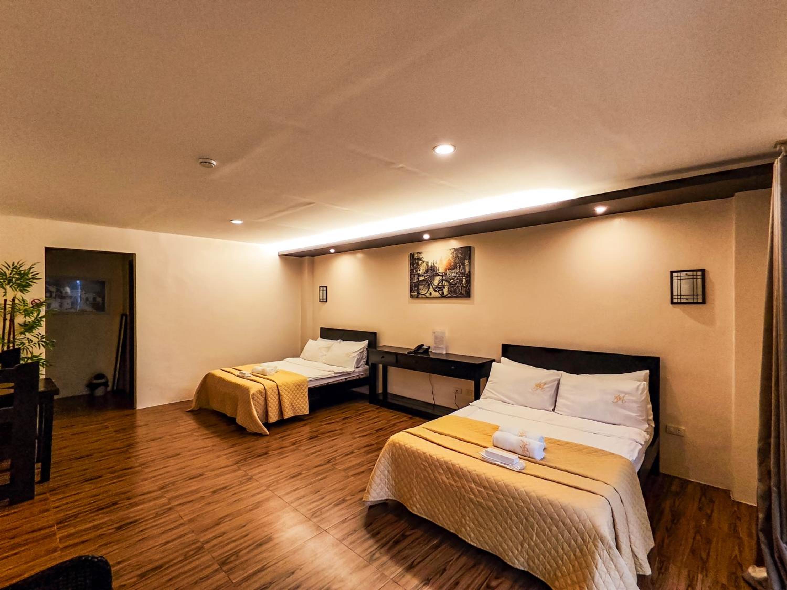 Premium Quadruple Room