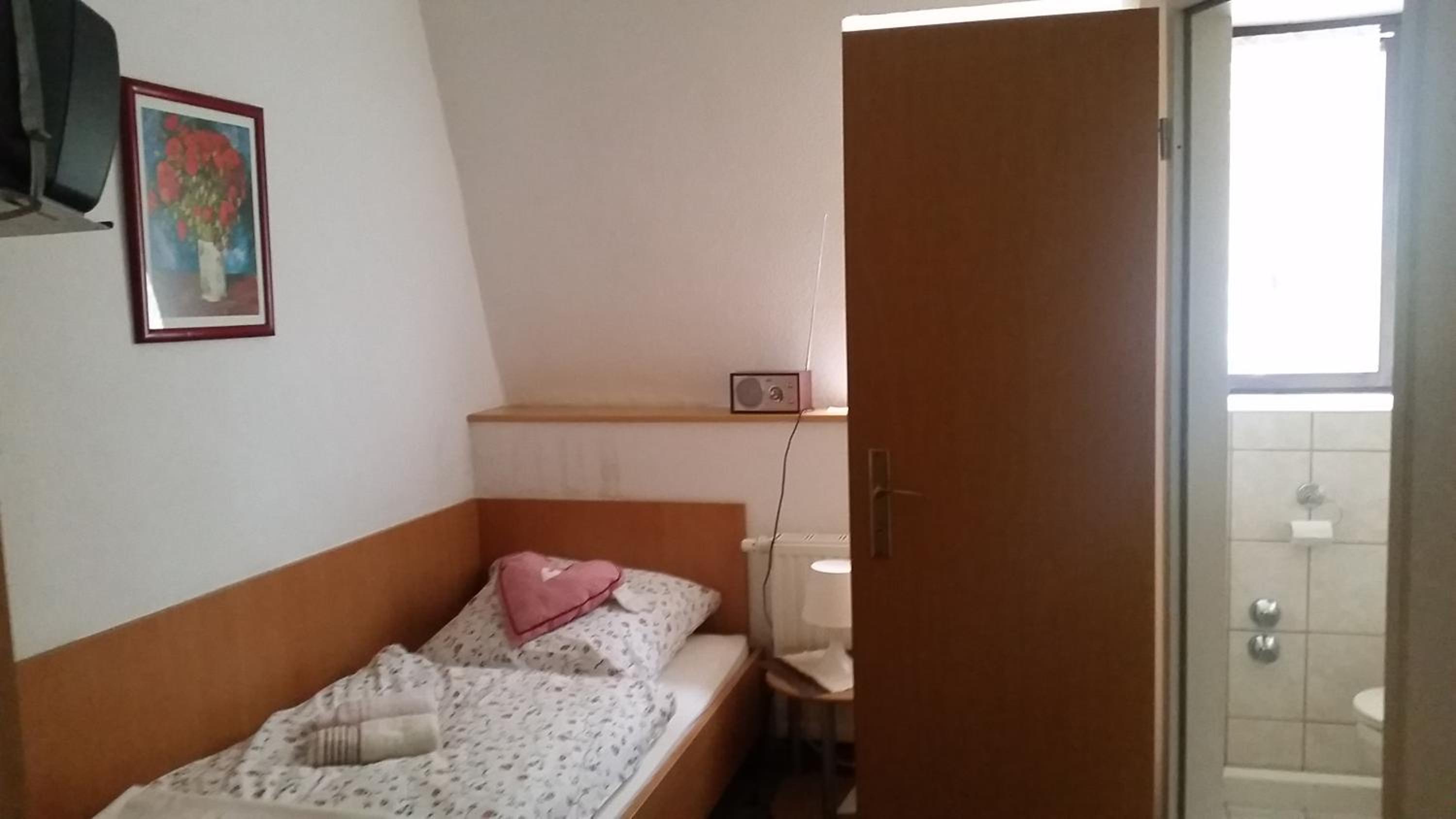 Single Room with Shower