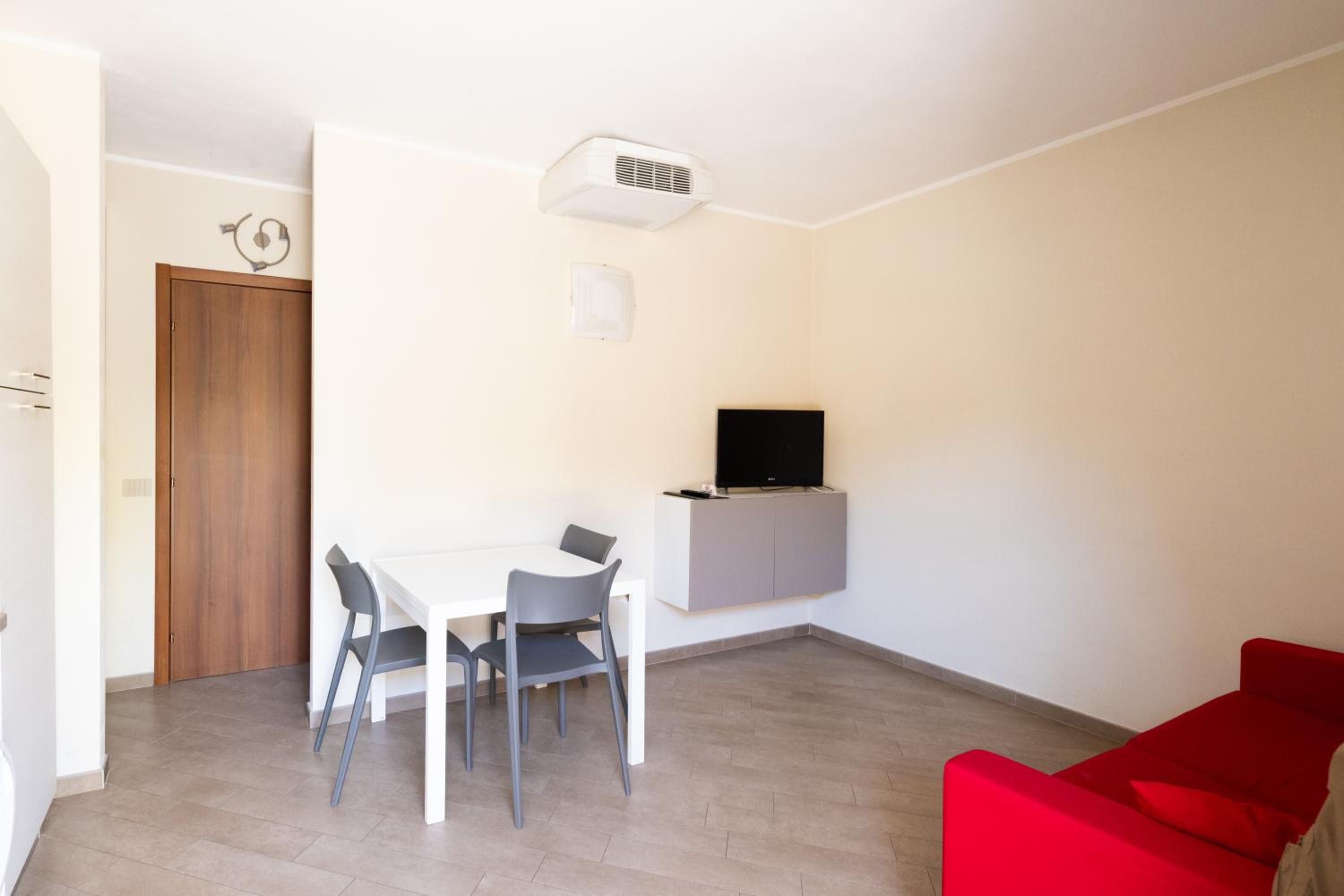 Triple Room - Photo 2