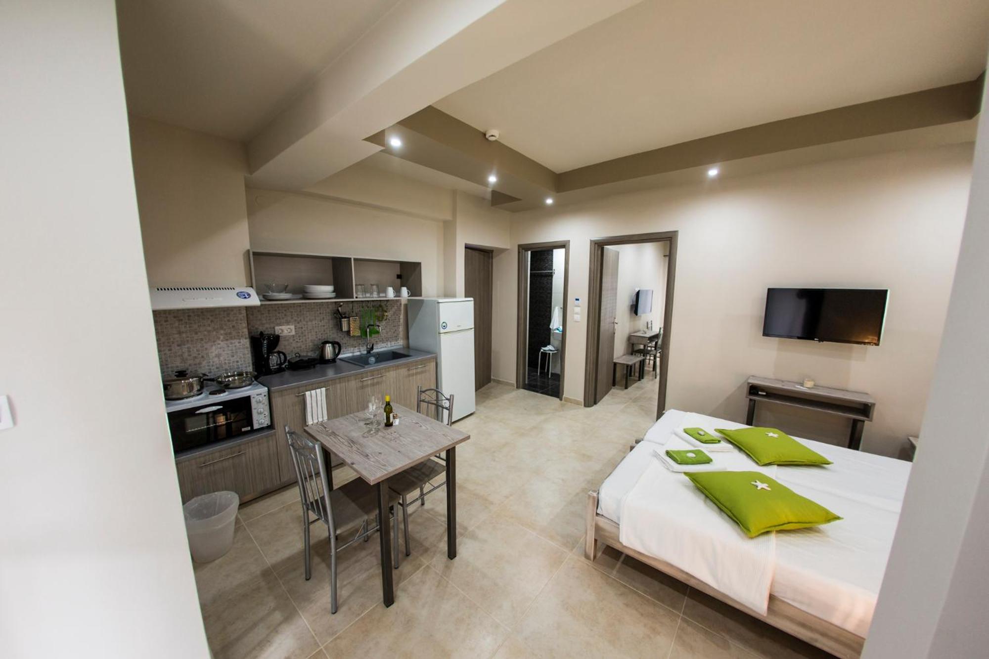 One-Bedroom Apartment photo 2