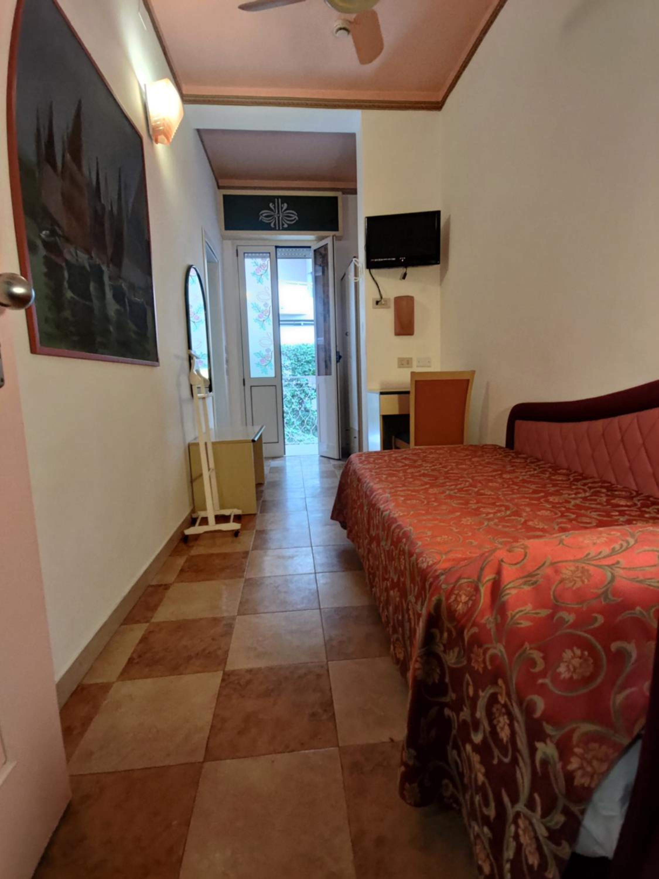 Economy Single Room photo 2