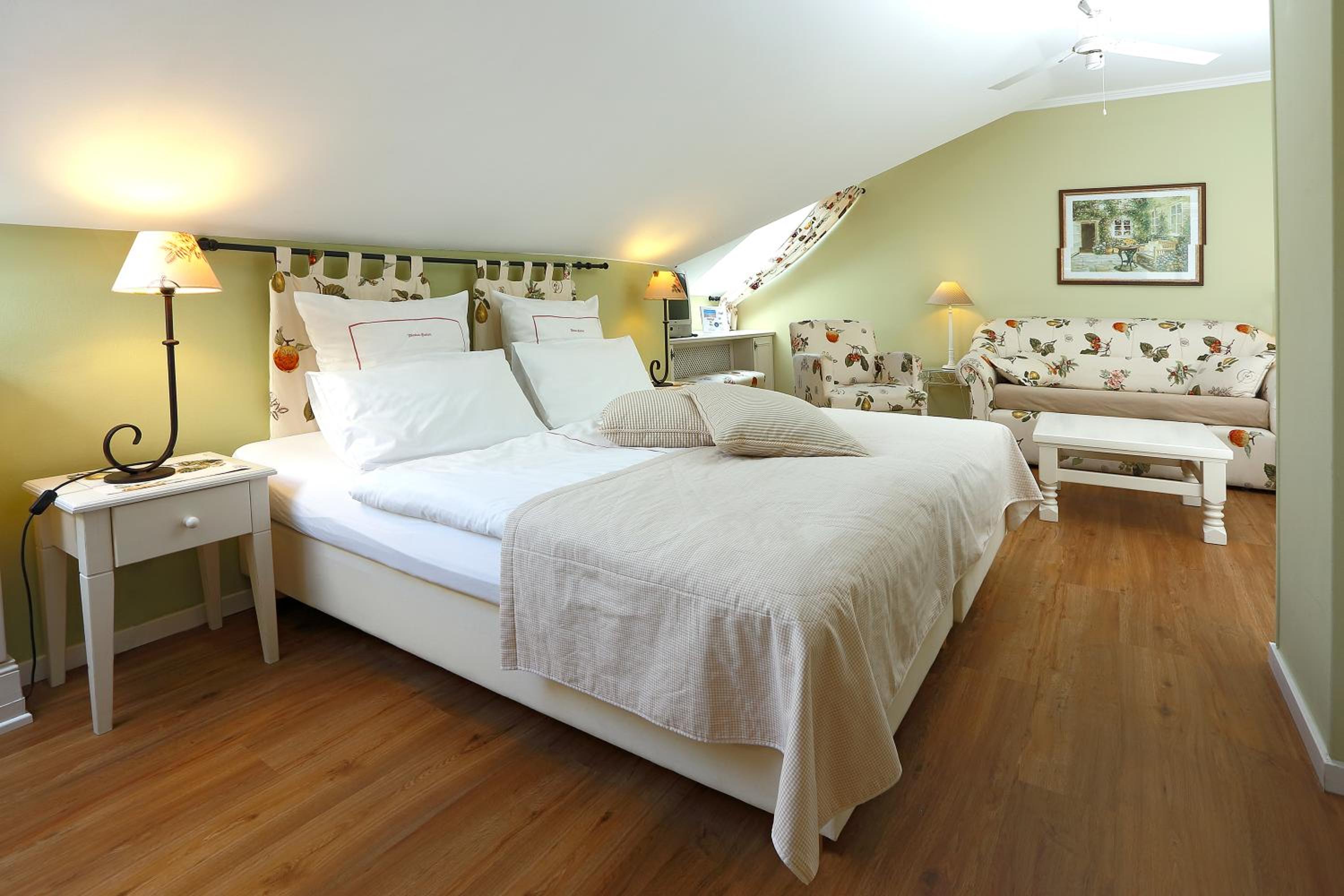 Blesius Garden Room - Photo 8