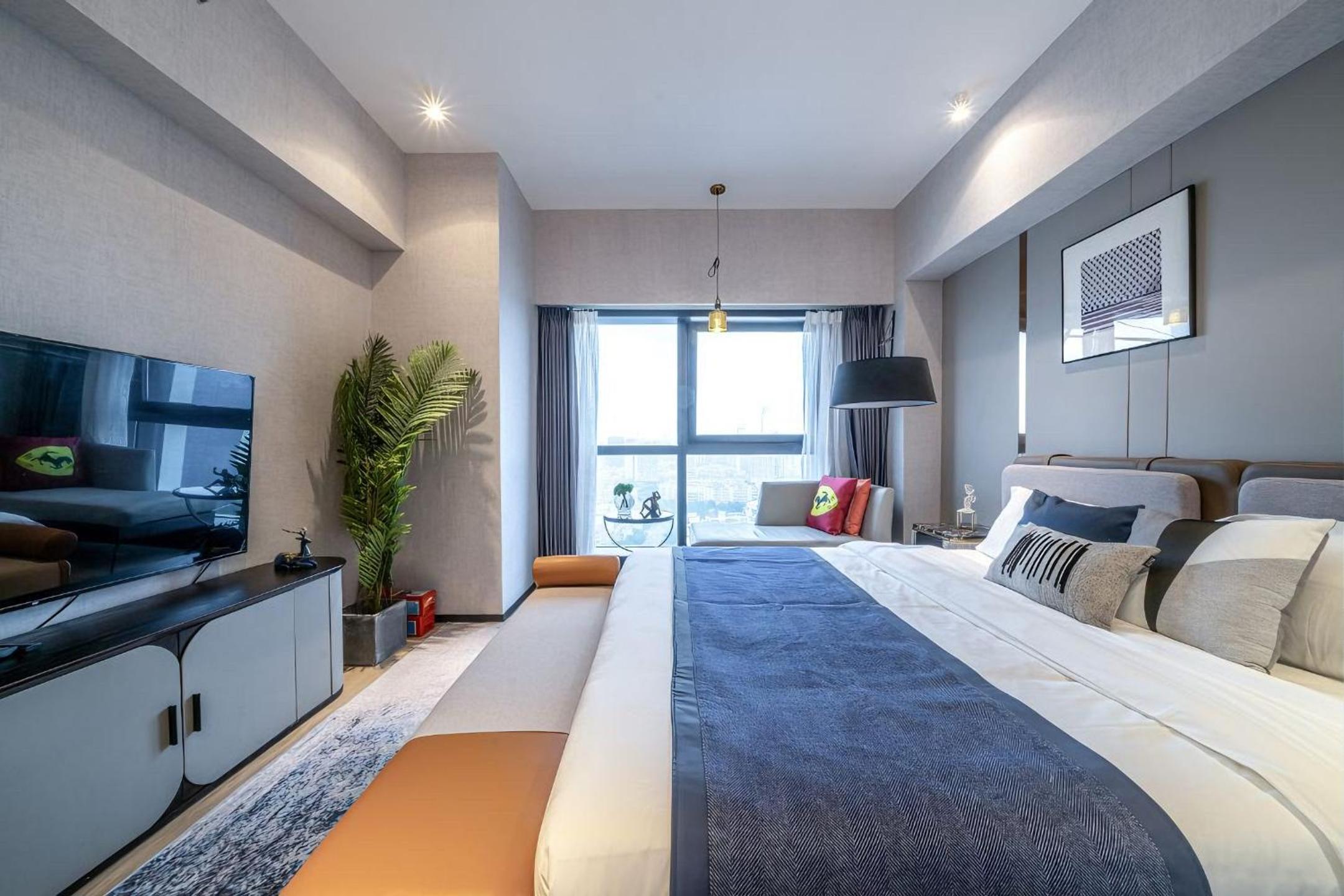 King Room with City View
