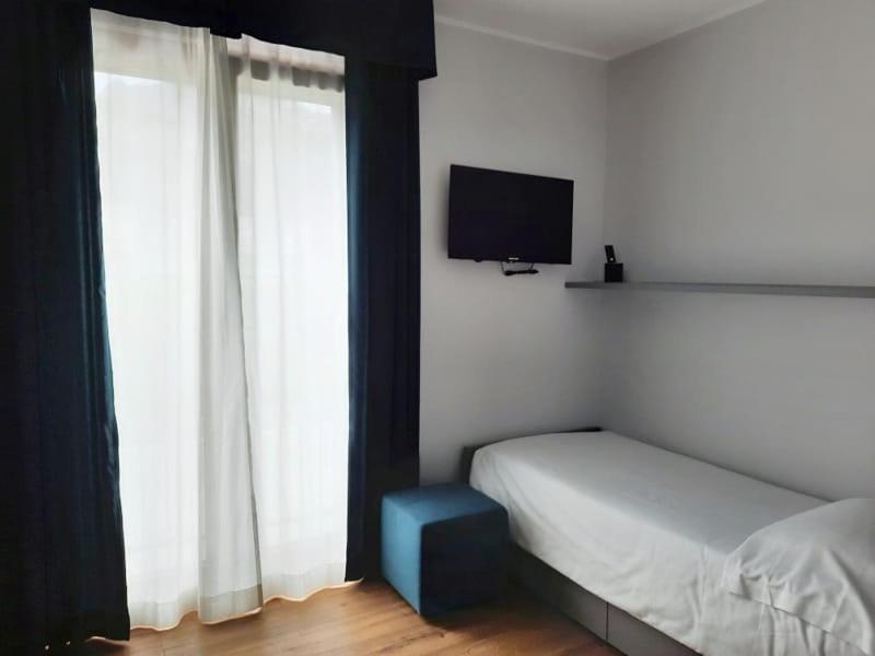 Twin Room - Disability Access photo 3