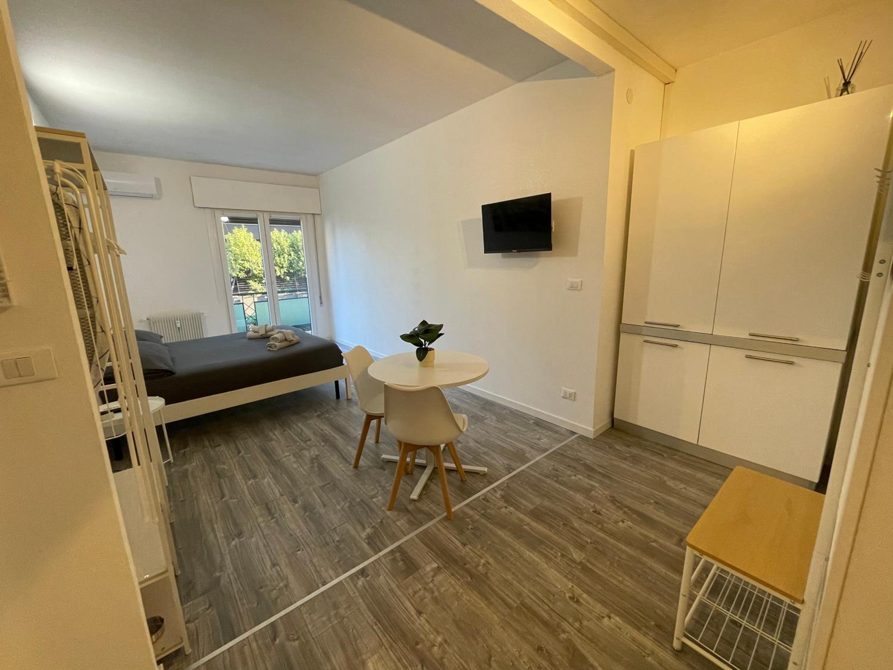 Deluxe Apartment