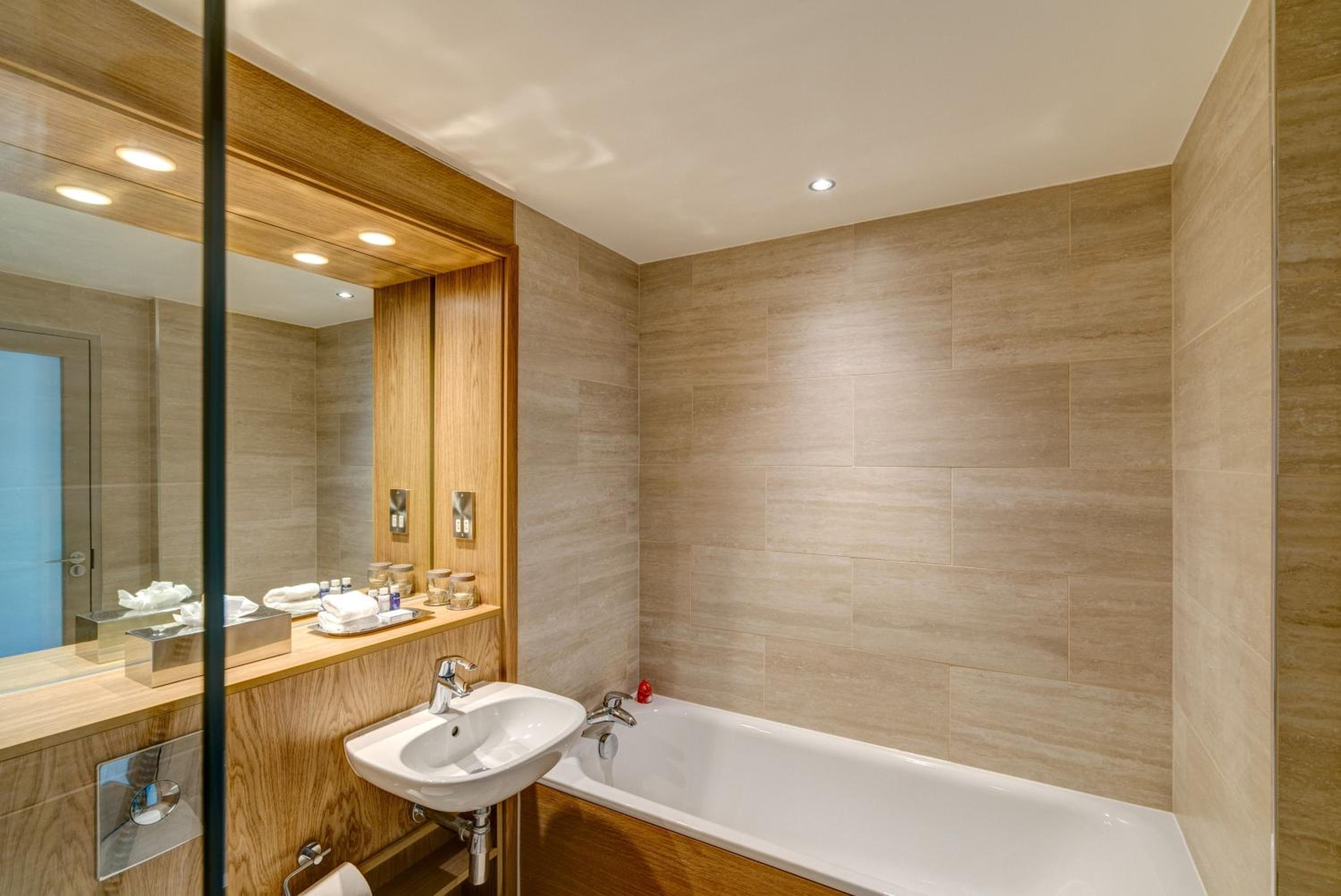 Superior Double Room - Photo 4