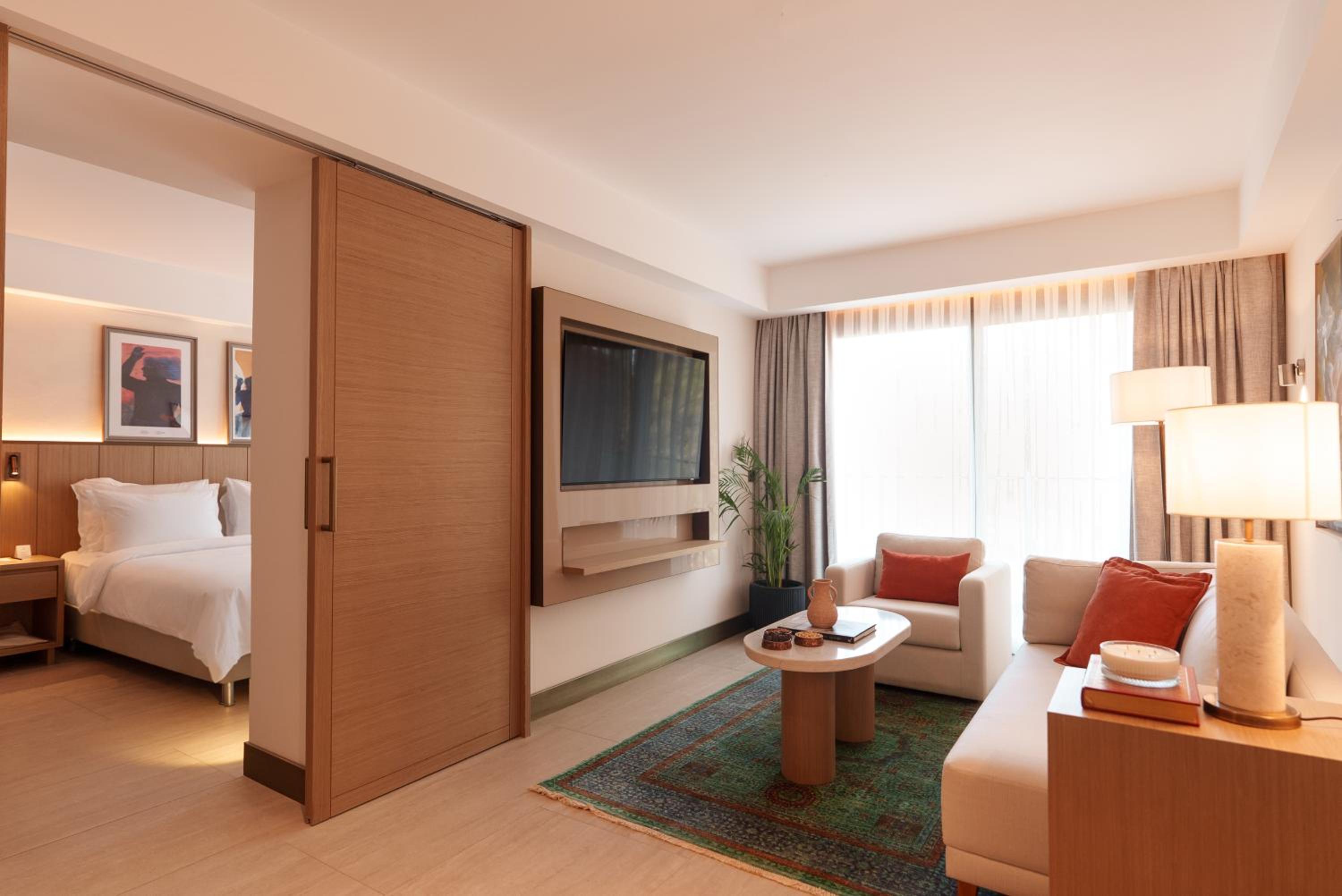 Suite with Sea View - Photo 2