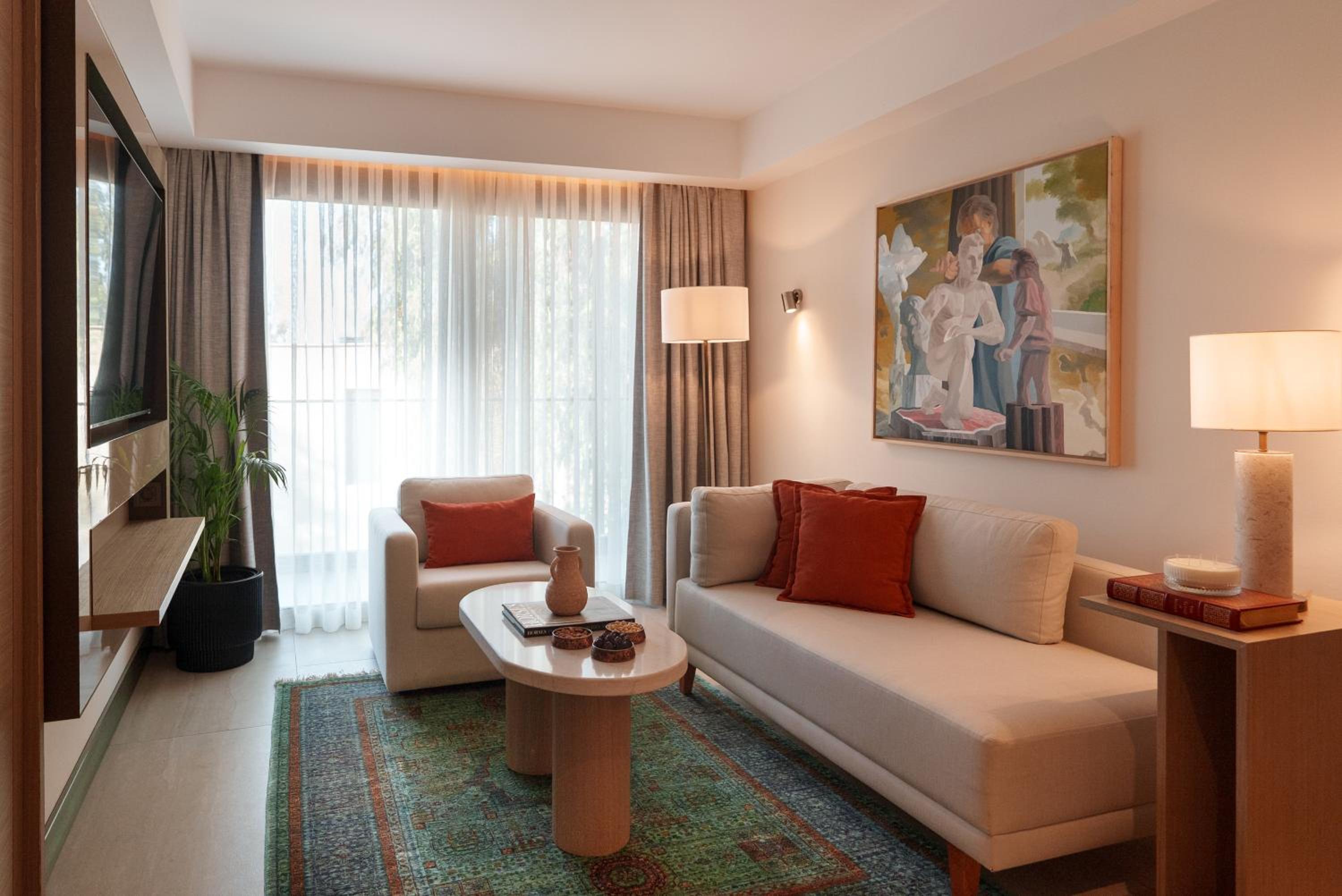 Suite with Sea View - Photo 4